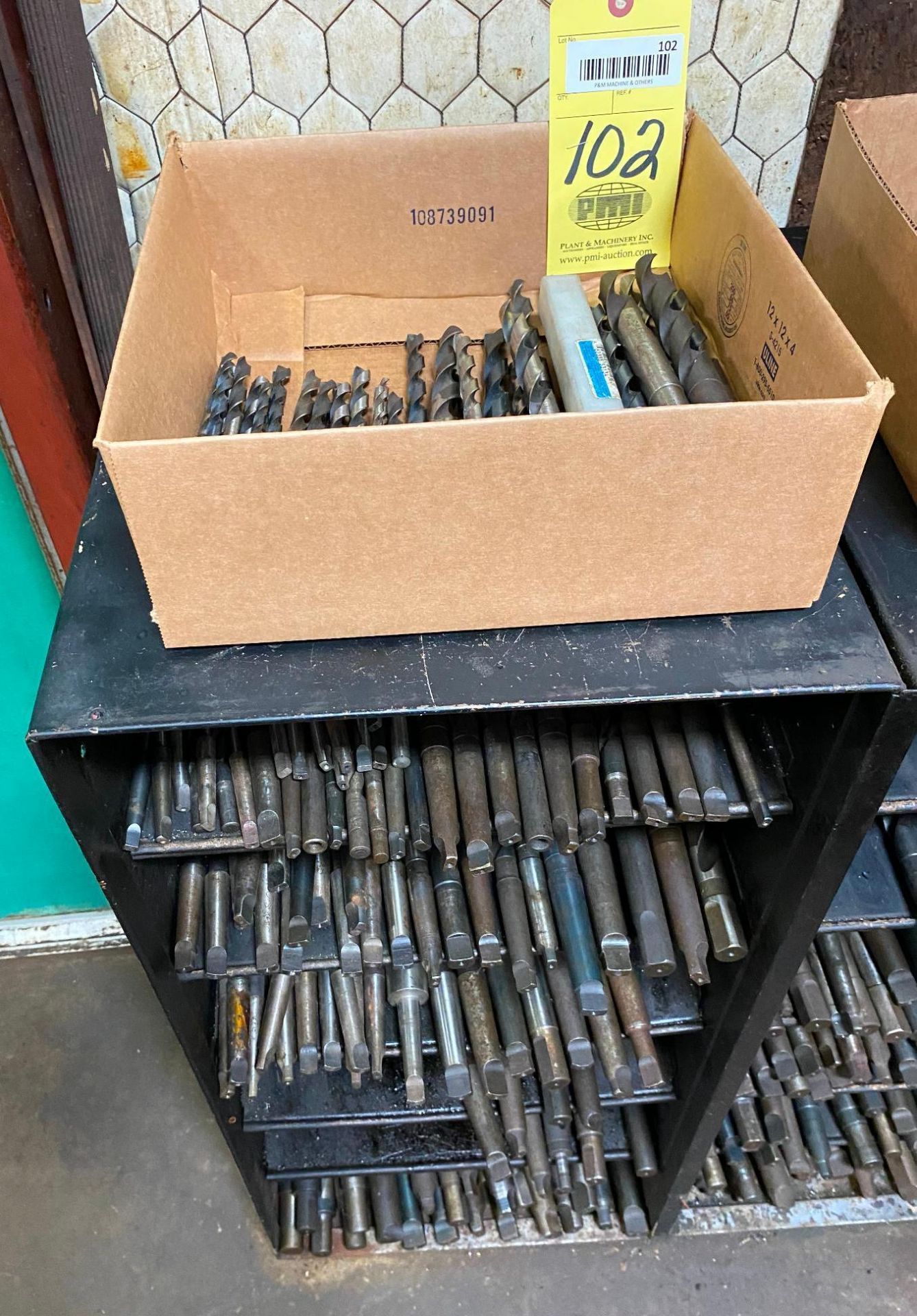 LOT OF TAPER SHANK TWIST DRILLS (Located at: P & M Machine, Private Road 3463, Gladewater, TX 75647)