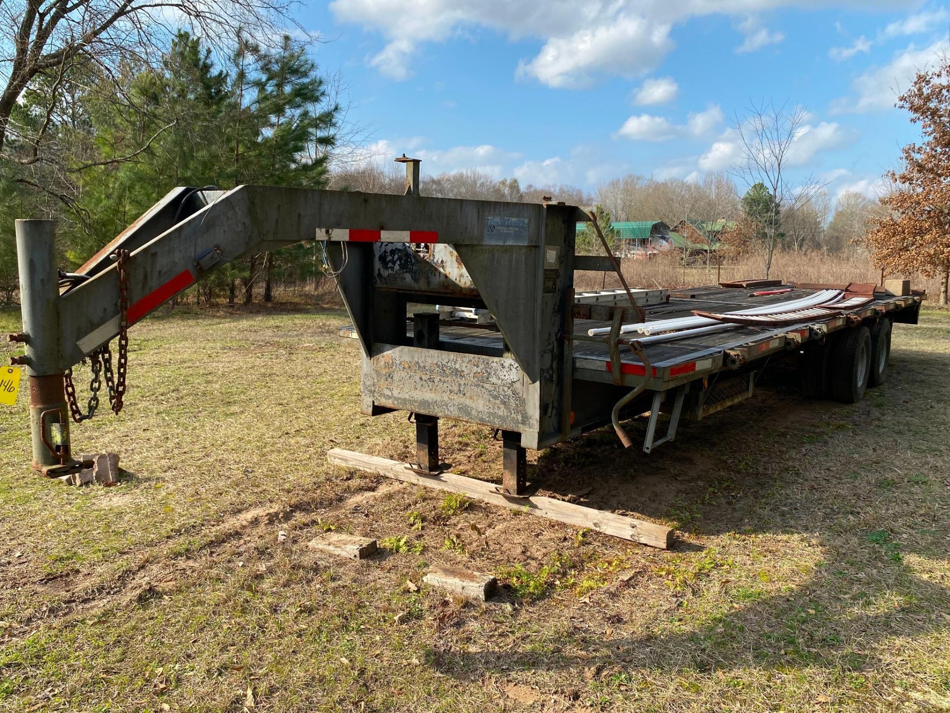 GOOSENECK TRAILER, 28' TEX TRAIL TANDEM AXLE, 19,200-lb. cap., VIN TE159260, TX License Plate DPBN69 - Image 2 of 11