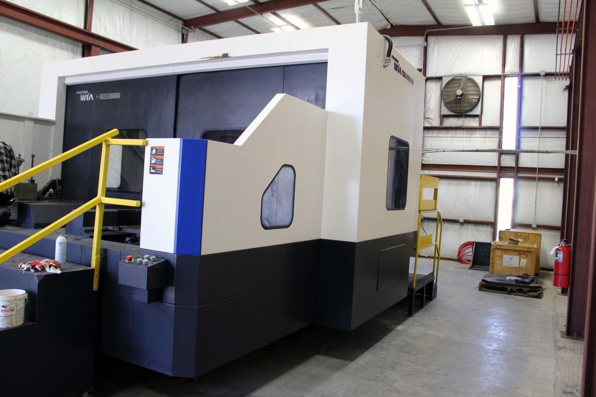 5-AXIS CNC HORIZONTAL MACHINING CENTER, HYUNDAI WIA MDL. KH1000, new 2016, Fanuc Series 31i, NC rota - Image 3 of 18