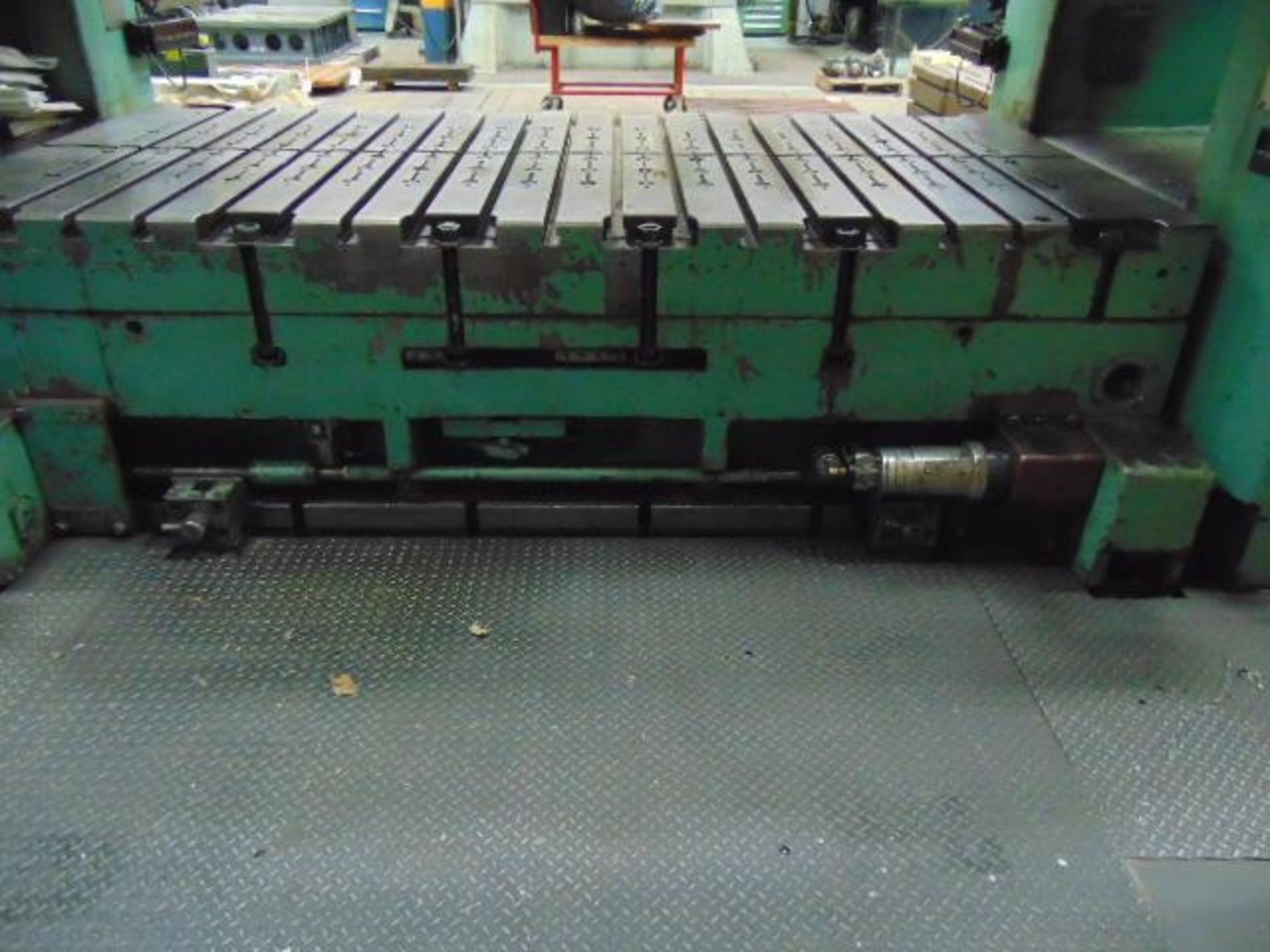 STRAIGHT SIDE DOUBLE CRANK PRESS, DANLY 800 T. CAP. MDL. S2-800-120-60 Q.D.C., 16" stroke, 48" shut - Image 17 of 34