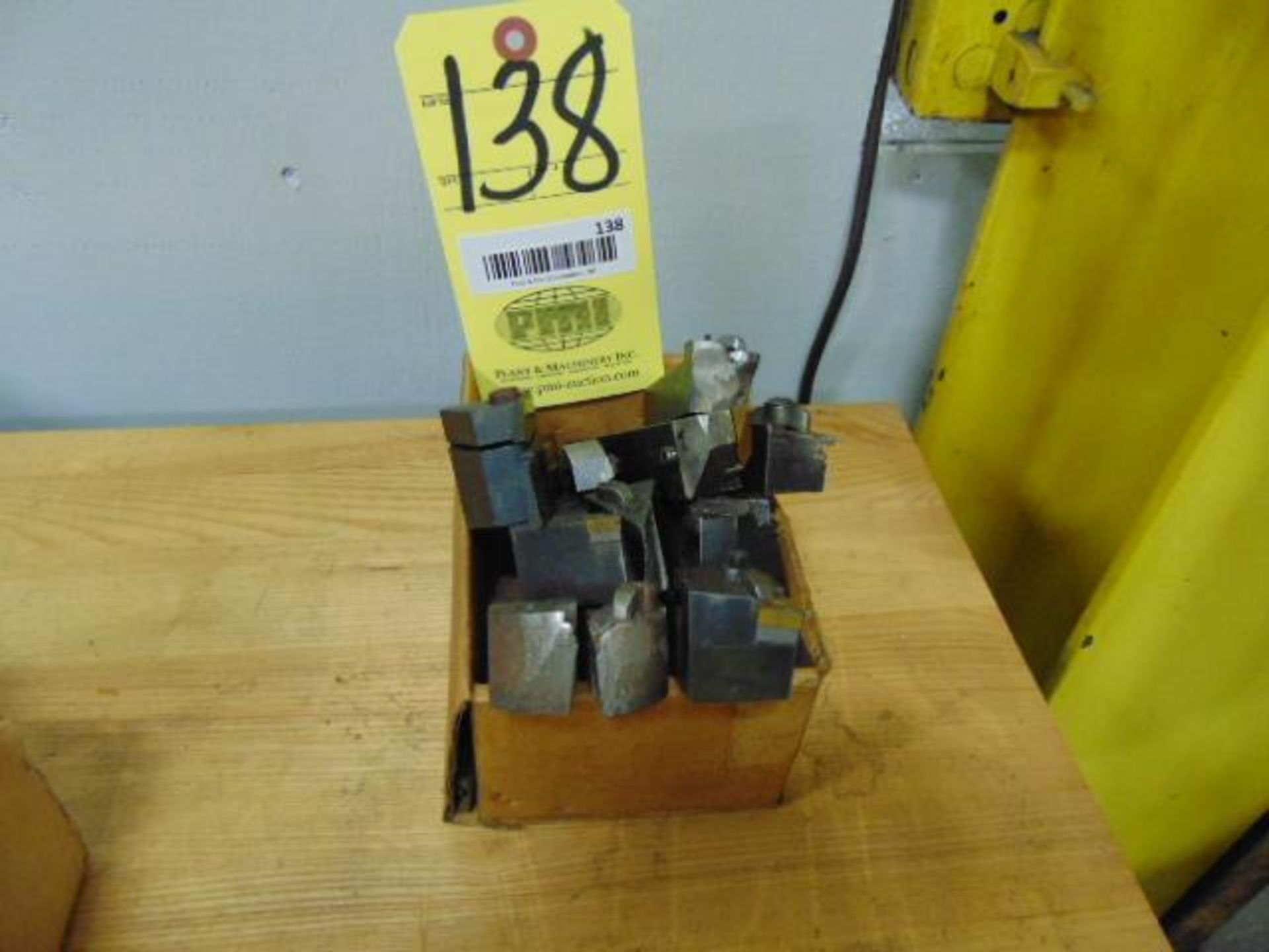 LOT OF INSERT TOOL HOLDERS, assorted (in one box)