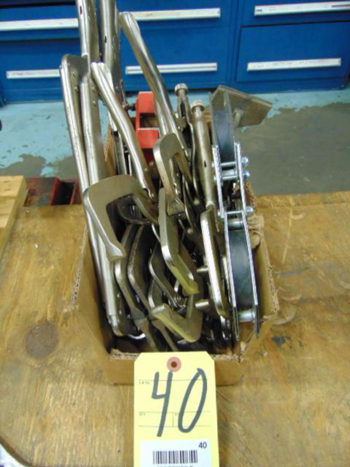 LOT OF WELDING CLAMPS, assorted (in one box)