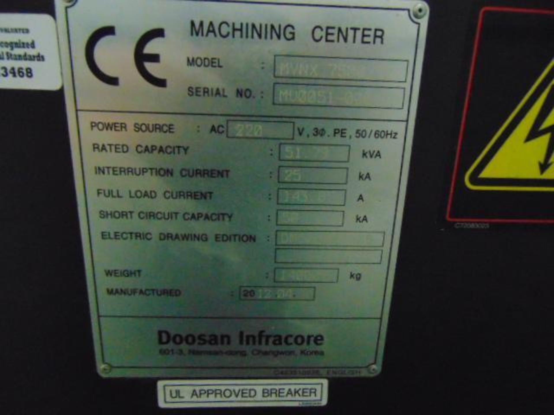 4-AXIS VERTICAL MACHINING CENTER, DOOSAN MDL. MYNX 7500/50, new 4/2012, Fanuc 31i CNC, 29.5" x 63" t - Image 15 of 21