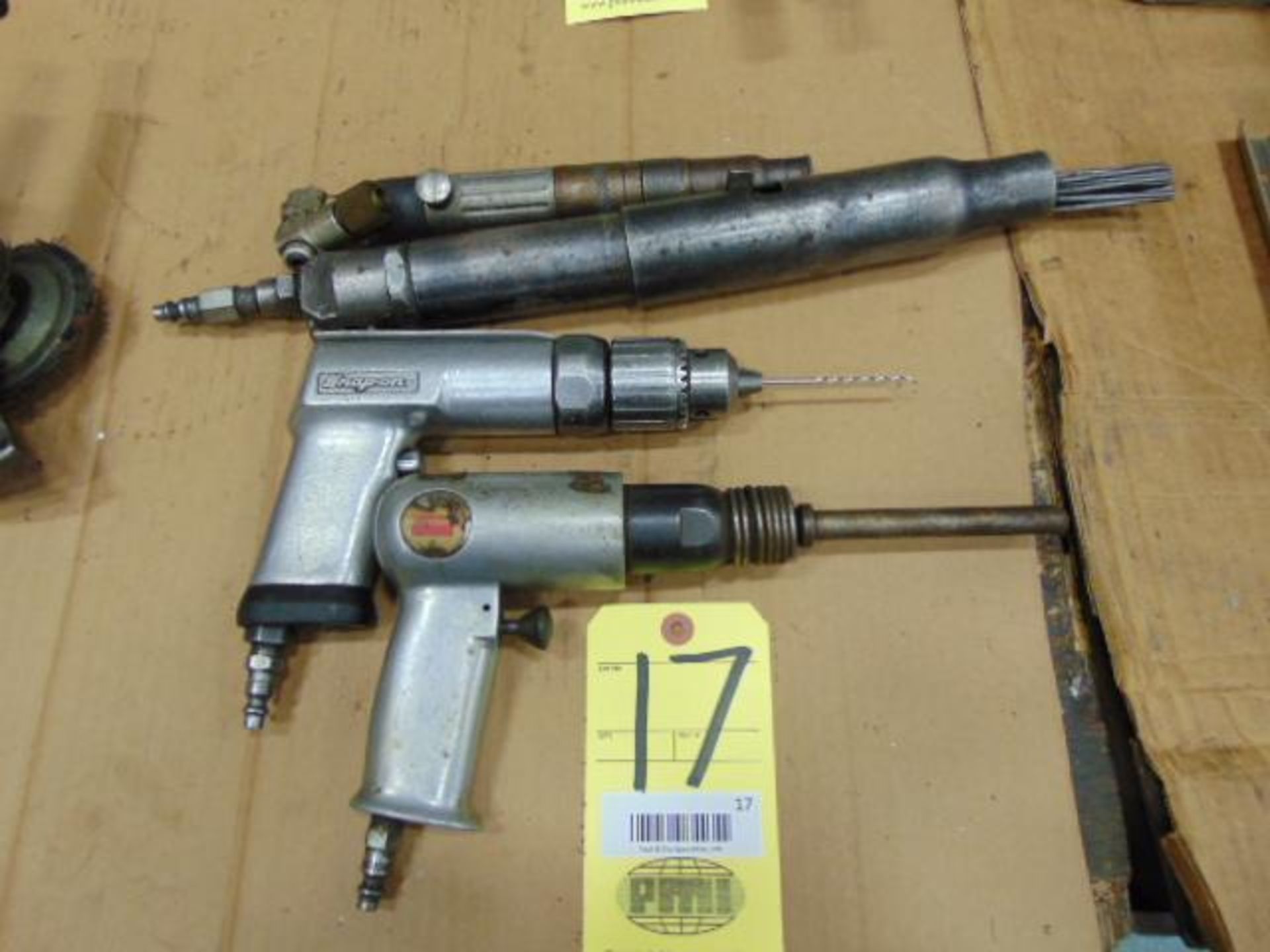 LOT OF PNEUMATIC TOOLS (4), assorted