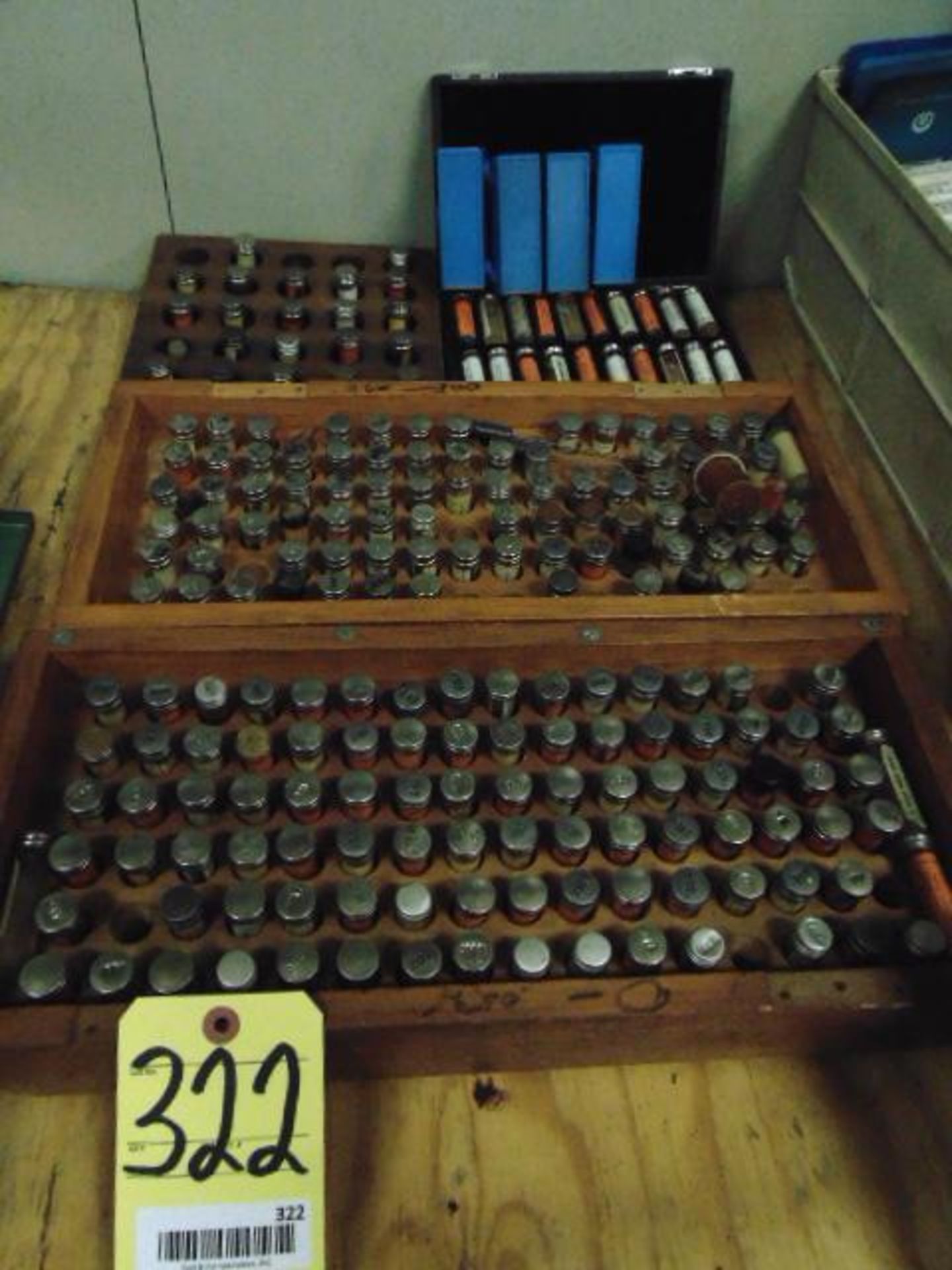 LOT OF PIN GAUGES, assorted