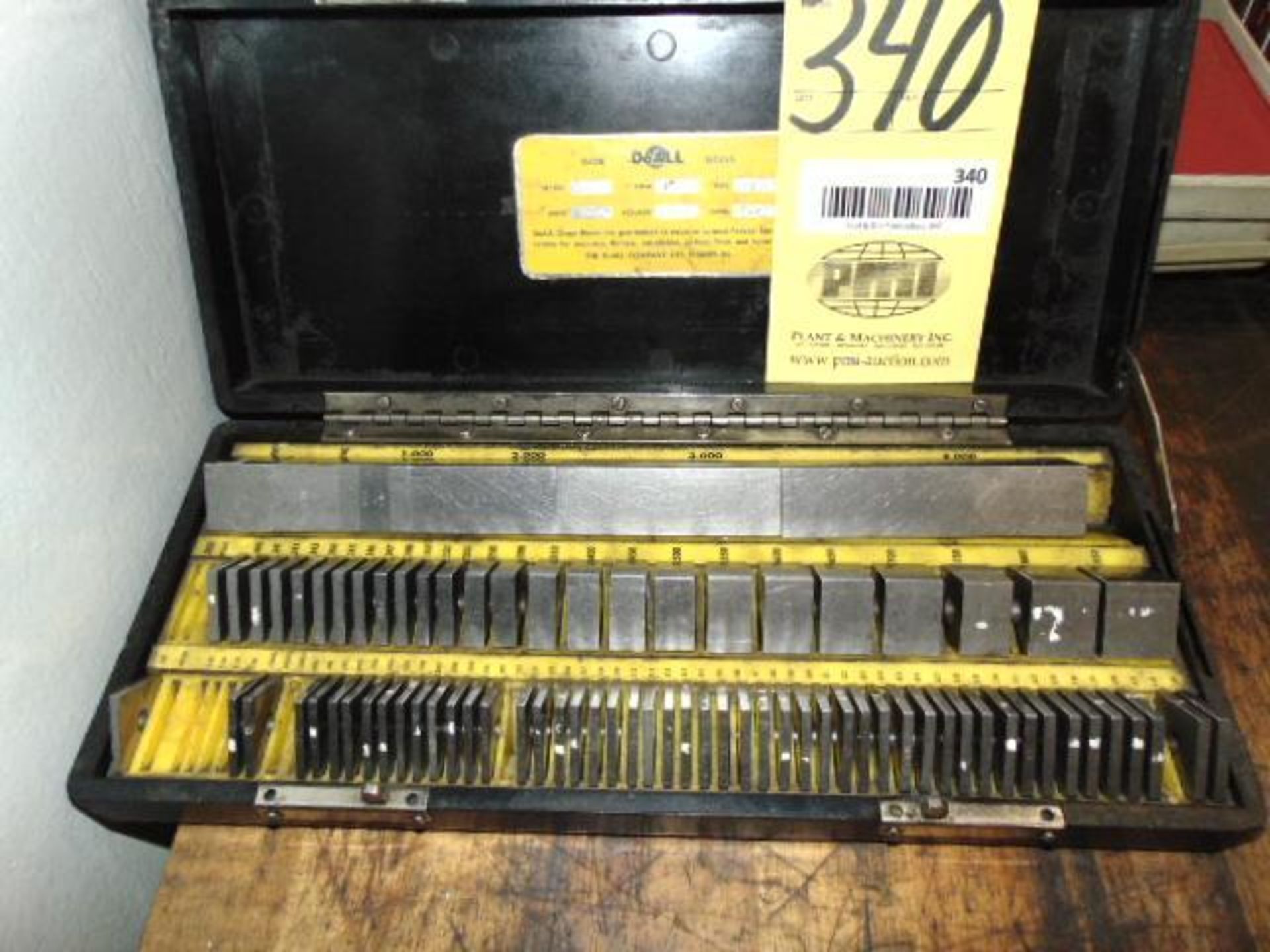 GAUGE BLOCK SET, DOALL