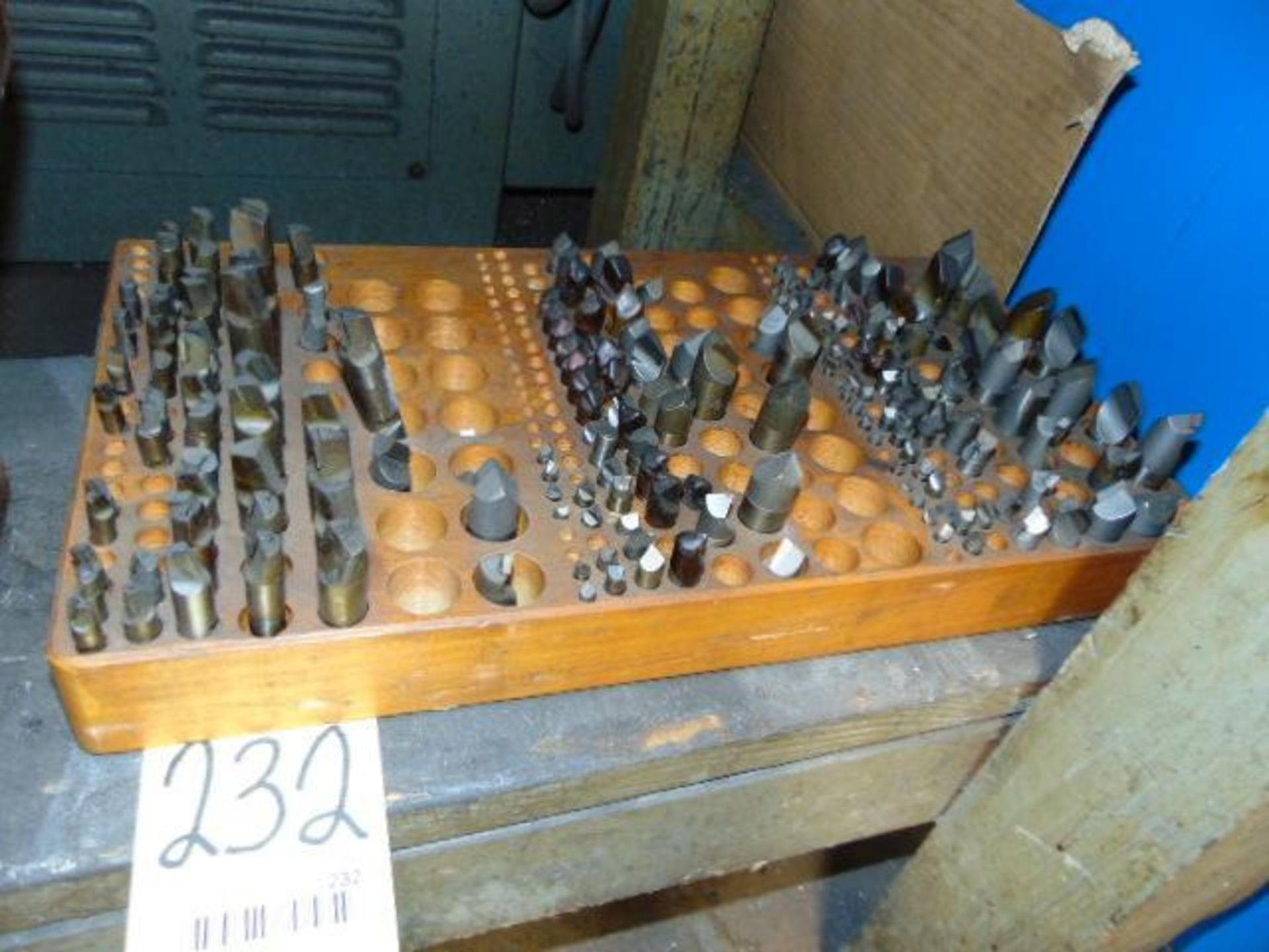 LOT OF CARBIDE TIPPED BORING BITS, assorted