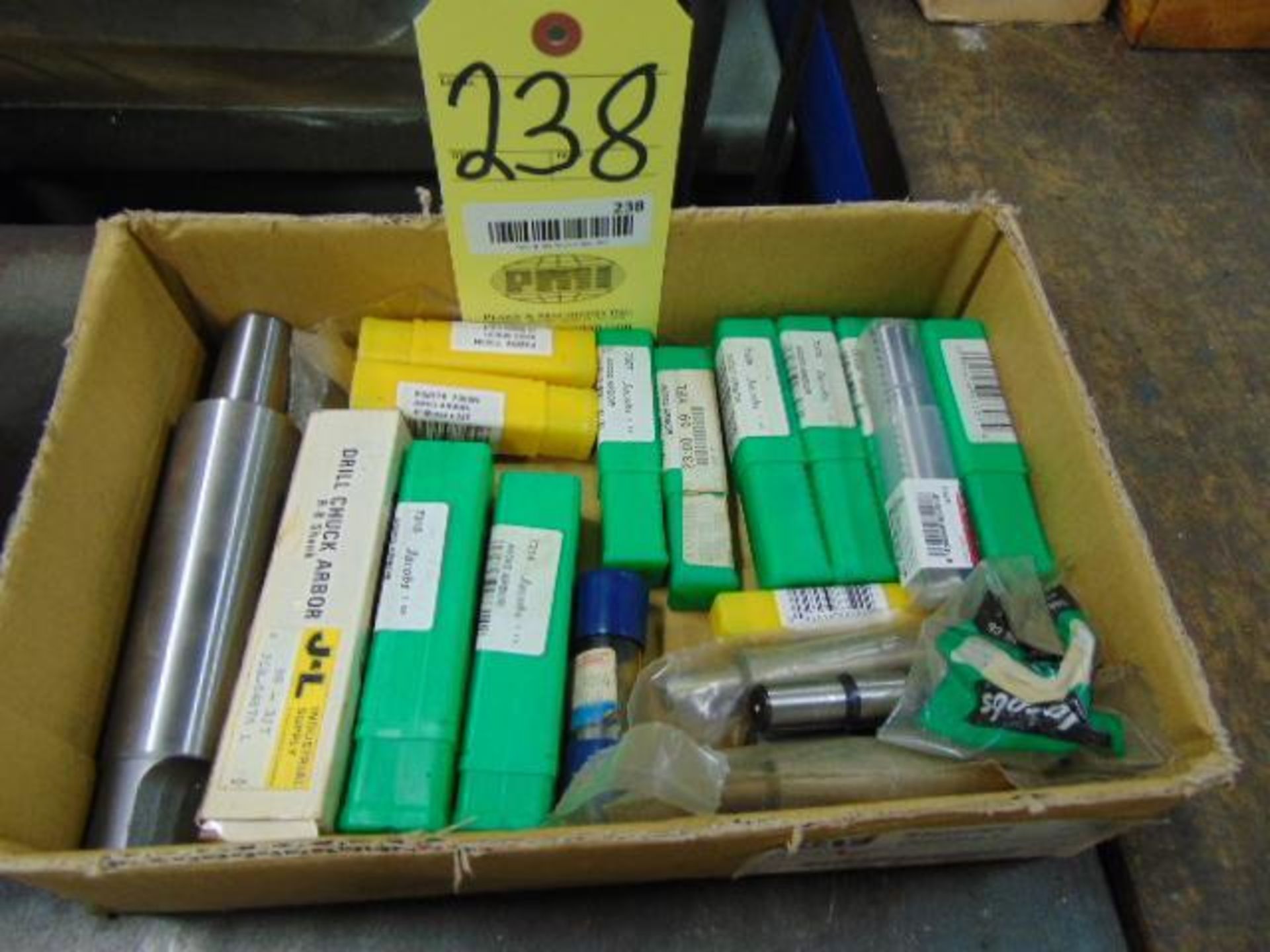 LOT OF DRILL ARBORS, assorted (in one box)