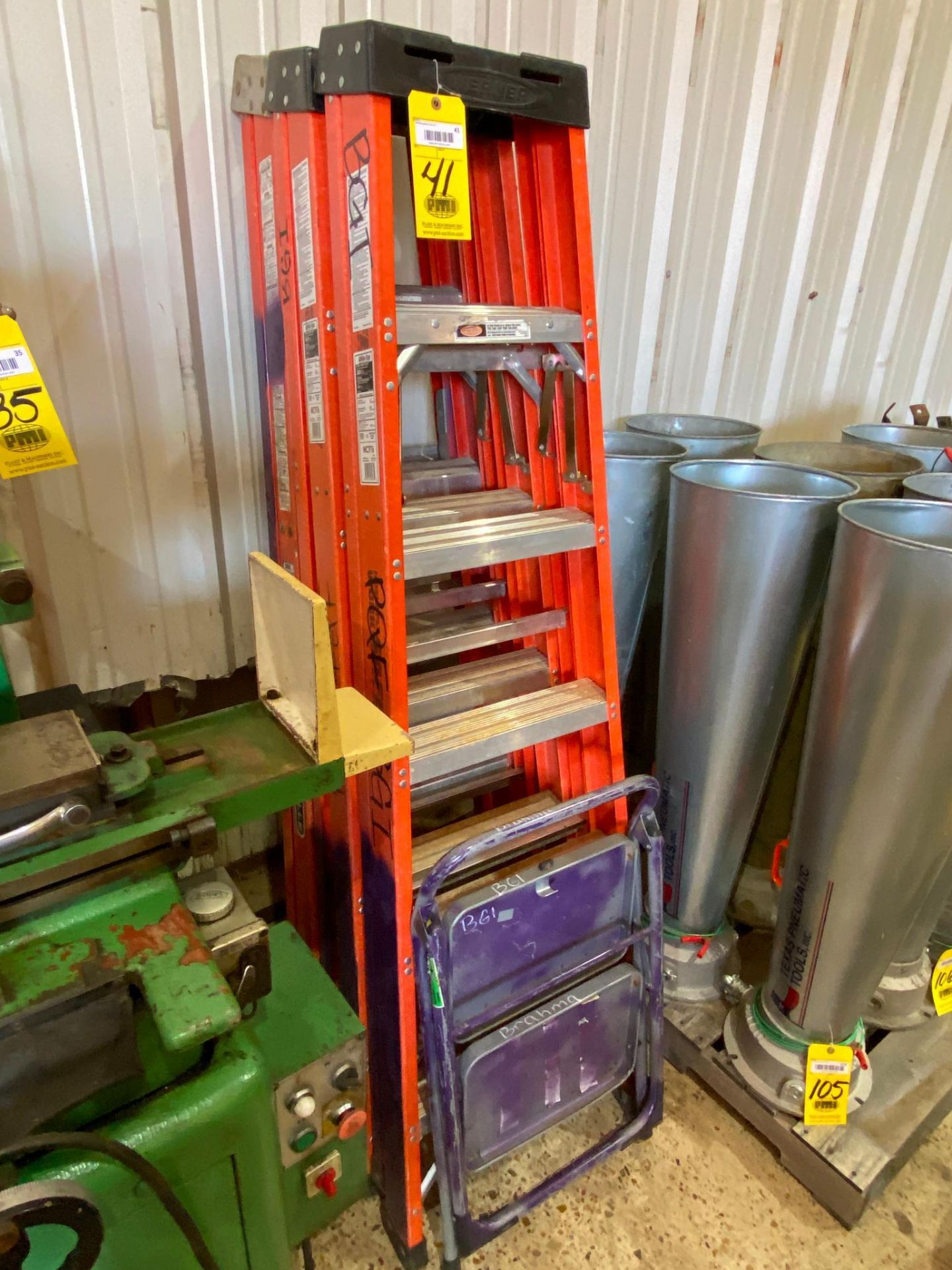 LOT CONSISTING OF: (3) 6' fiberglass step ladders & (1) step stool (Located at: Tri R Erecting, 2653