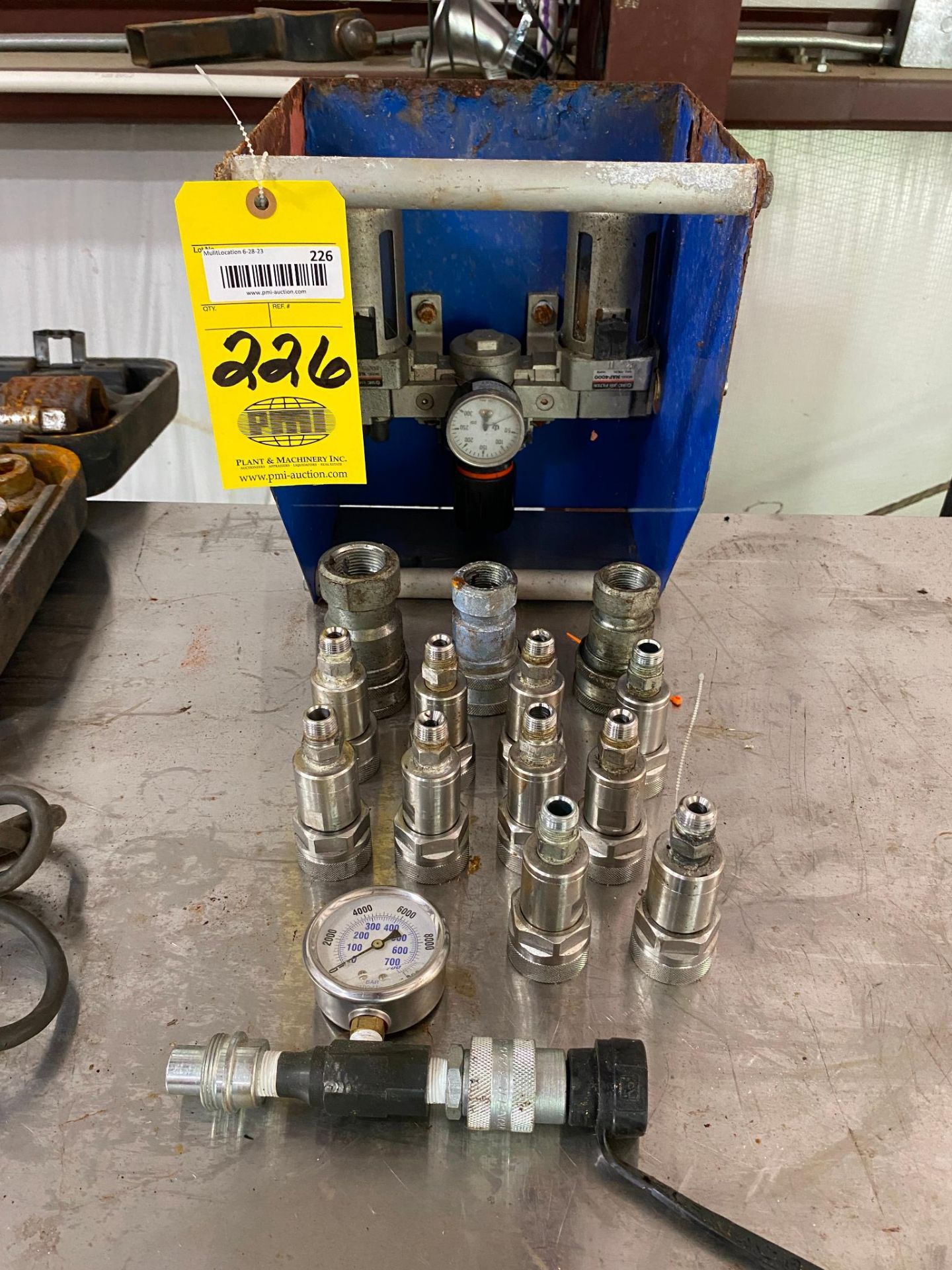 AIR FILTER REGULATOR, IN-LINE, w/ hydraulic disconnects, assorted (Located at: SNS industrial Machin