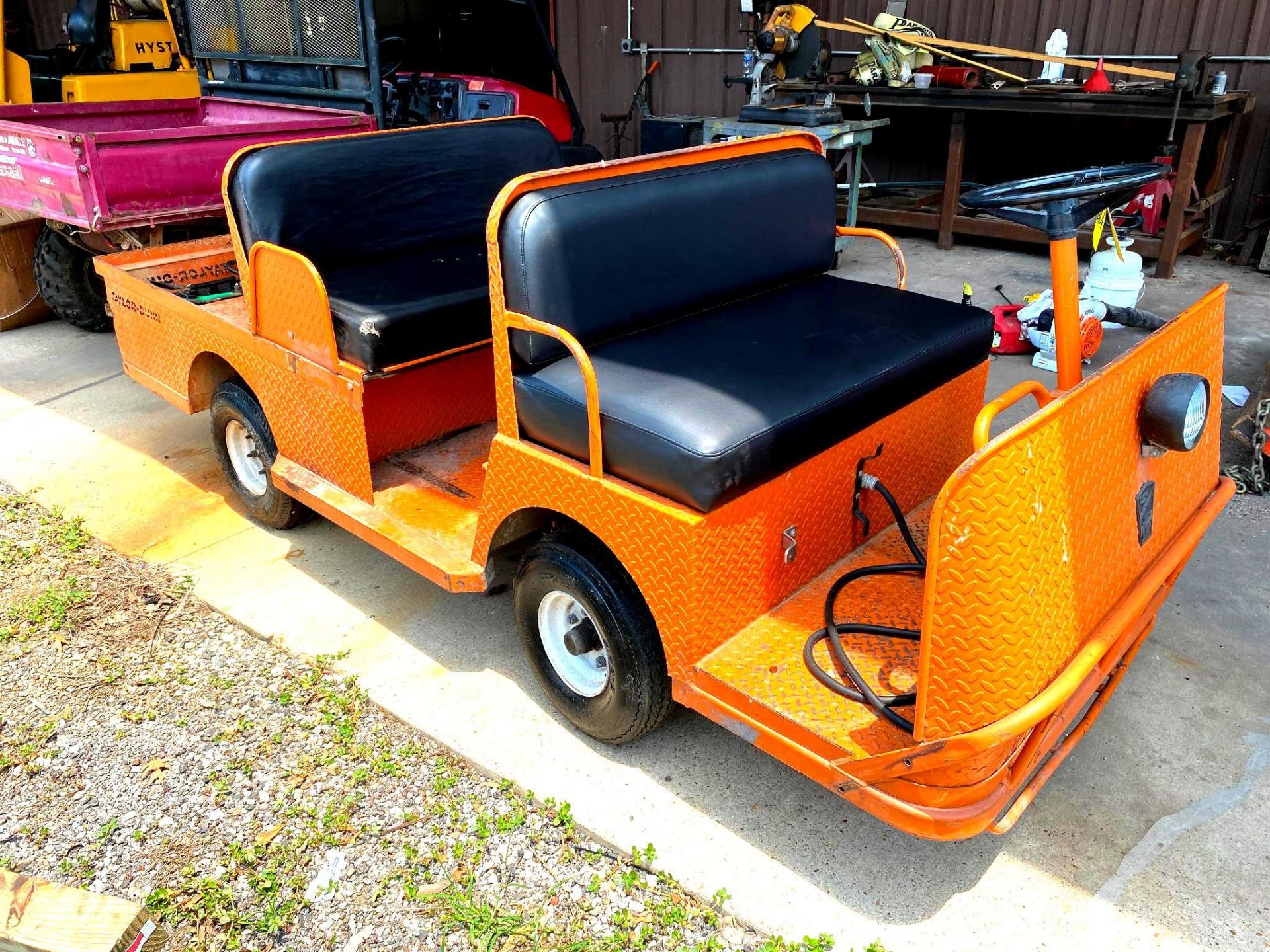 UTILITY CART, TAYLOR DUNN MDL. B2-48, 36 v., 3000 cap., 4-seater ...