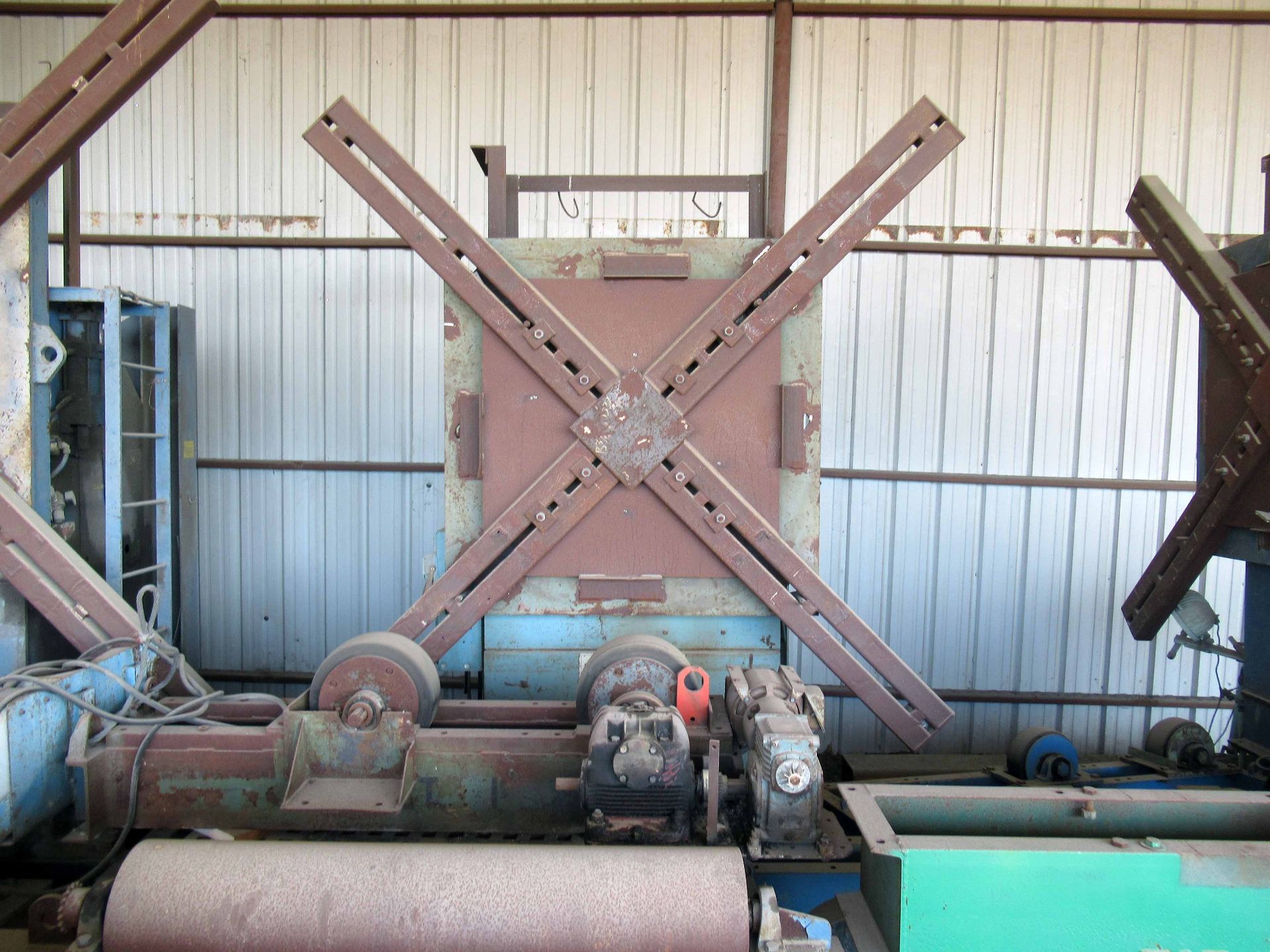 LARGE WELDING POSITIONER, PANDJIRIS MDL. HEADSTOCK, 25,000 lb. cap. (Located at: Precision Welding & - Image 2 of 3