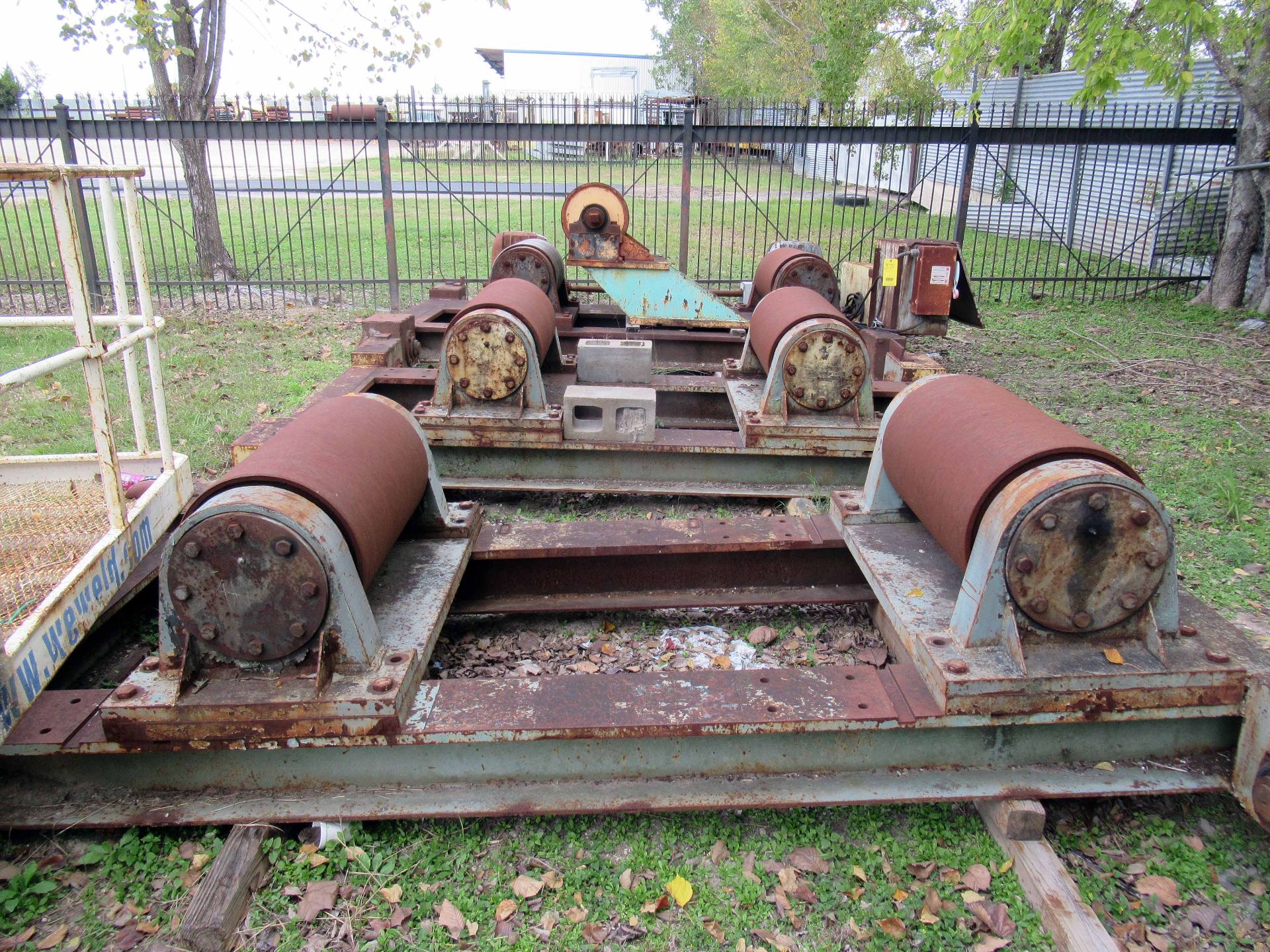 LARGE CAP. TANK TURNING ROLL SET, w/ Radicon gear boxes, 24”L. x 18” dia. rolls, 1-driver., 2-