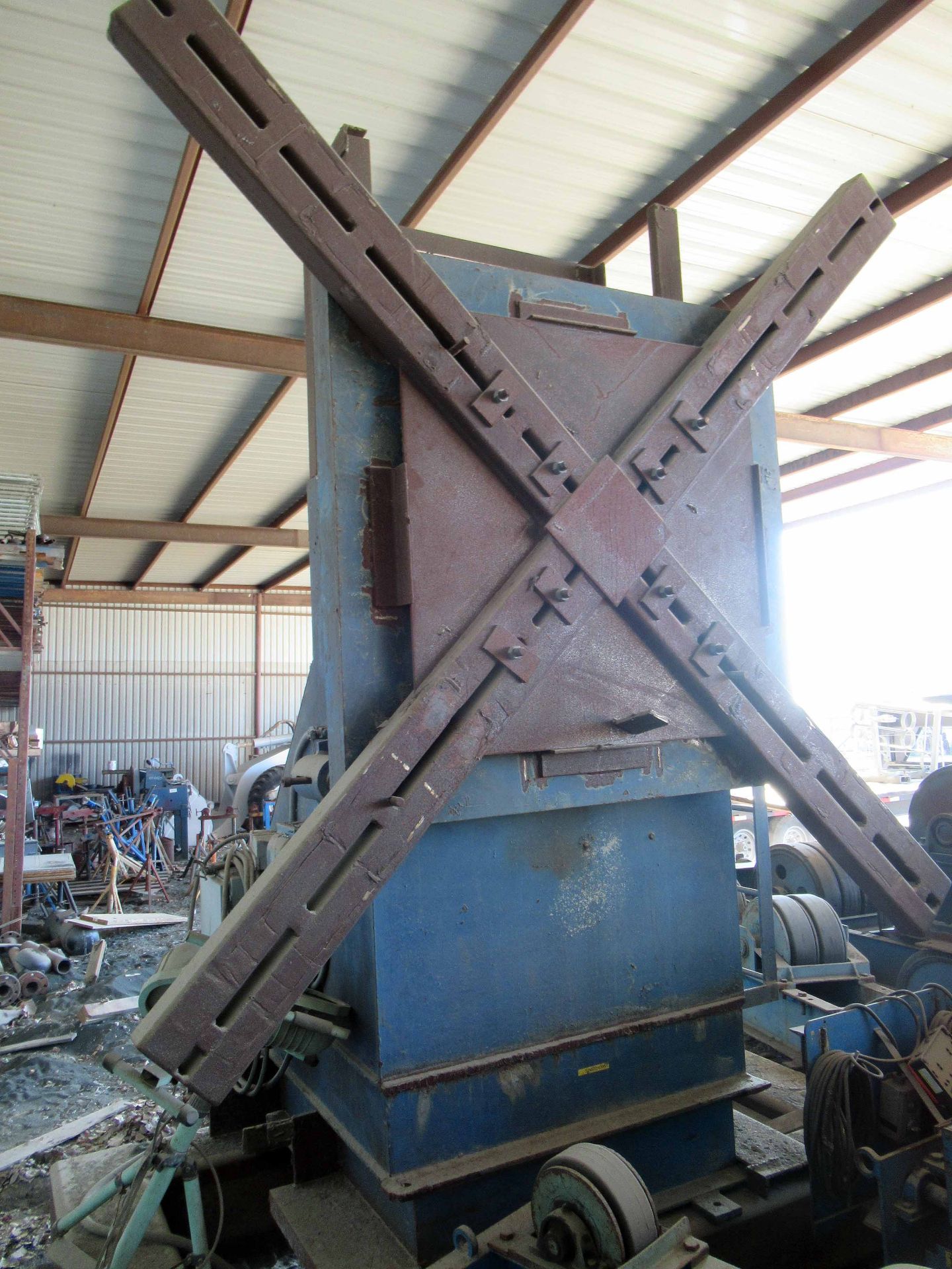 LARGE WELDING POSITIONER, PANDJIRIS MDL. HEADSTOCK, 25,000 lb. cap. (Located at: Precision Welding &