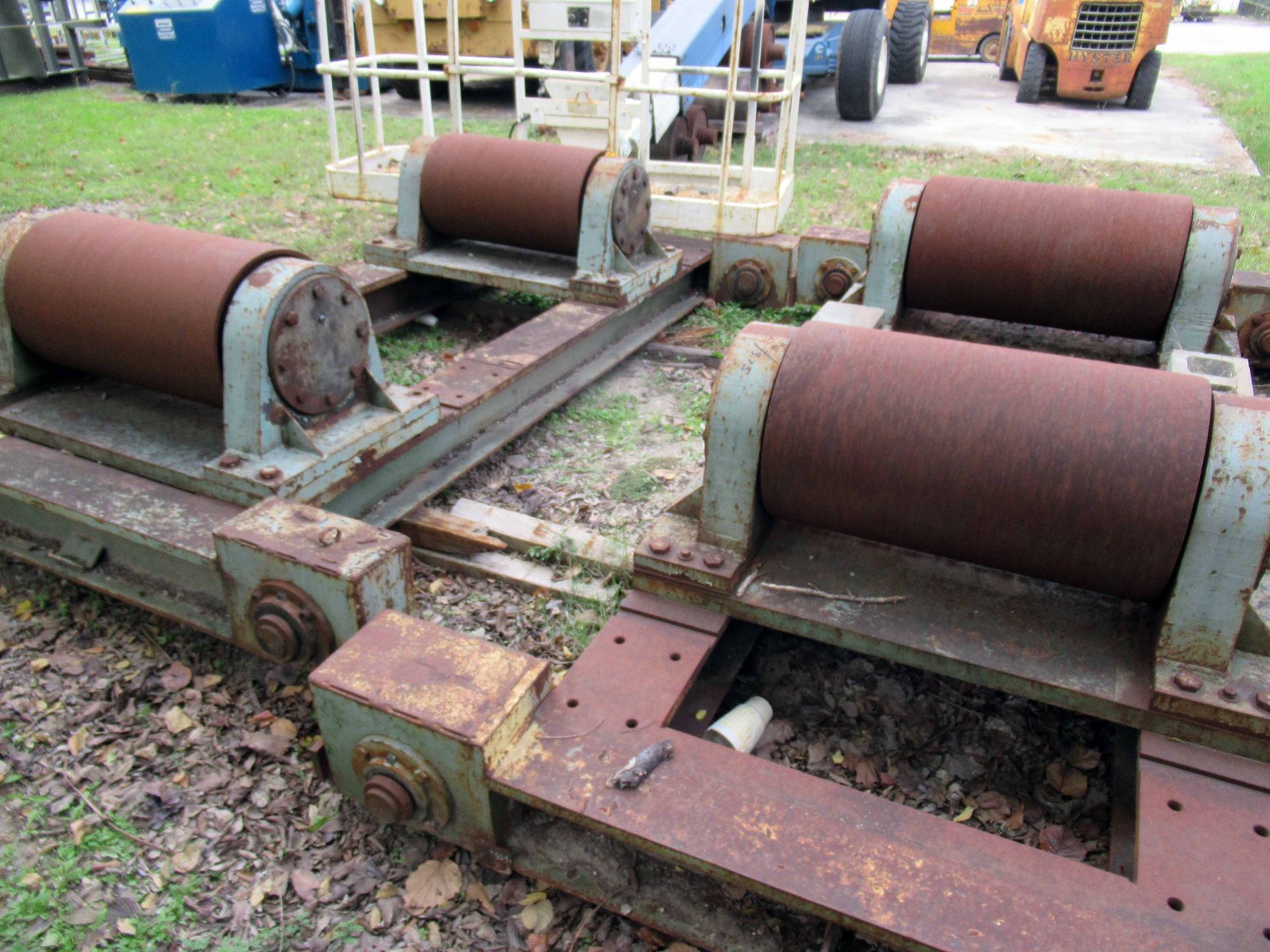 LARGE CAP. TANK TURNING ROLL SET, w/ Radicon gear boxes, 24”L. x 18” dia. rolls, 1-driver., 2- - Image 3 of 3