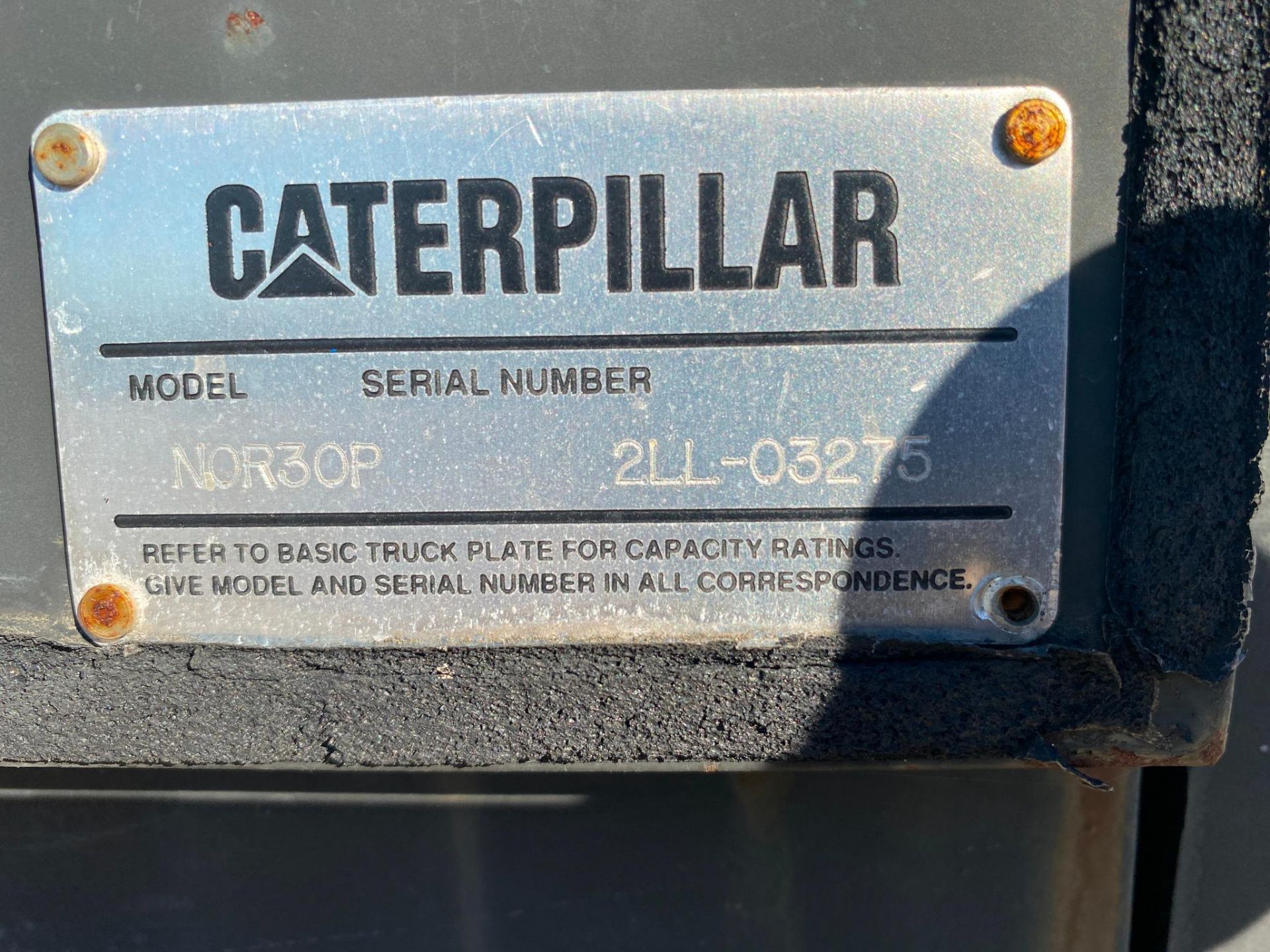 ELECTRIC ORDER PICKER, CATERPILLAR MDL. NOR30P, 3,000 lb. cap., S/N 2LL-03275 (needs repair, no - Image 4 of 6