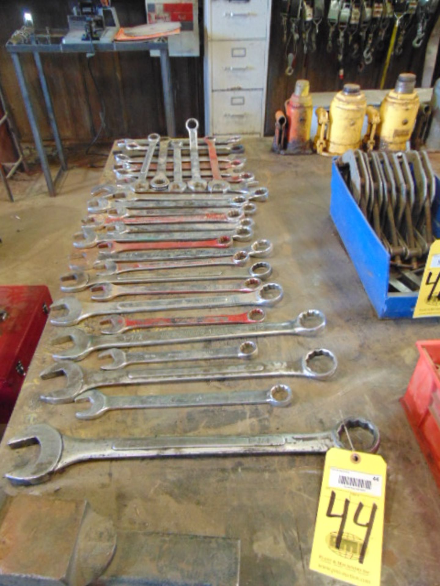 LOT OF WRENCHES, assorted (in one row)