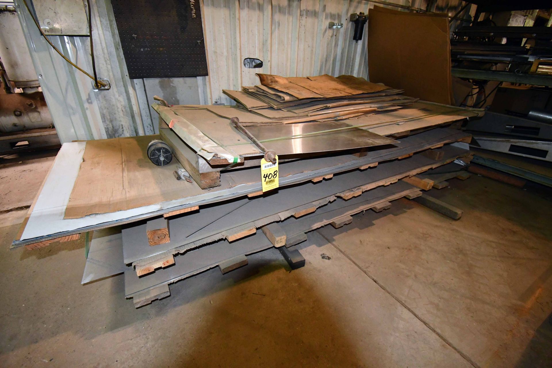 LOT OF STAINLESS STEEL SHEETS, assorted sizes up to 4' x 10'