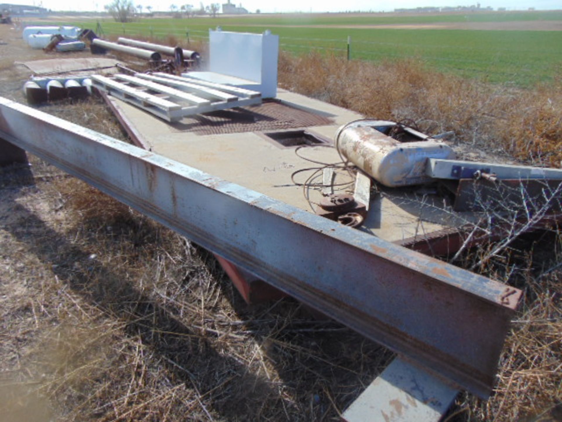 LOT CONSISTING OF: assorted steel, storage trailers & misc. machine parts (in yard) (Located at: - Image 34 of 40