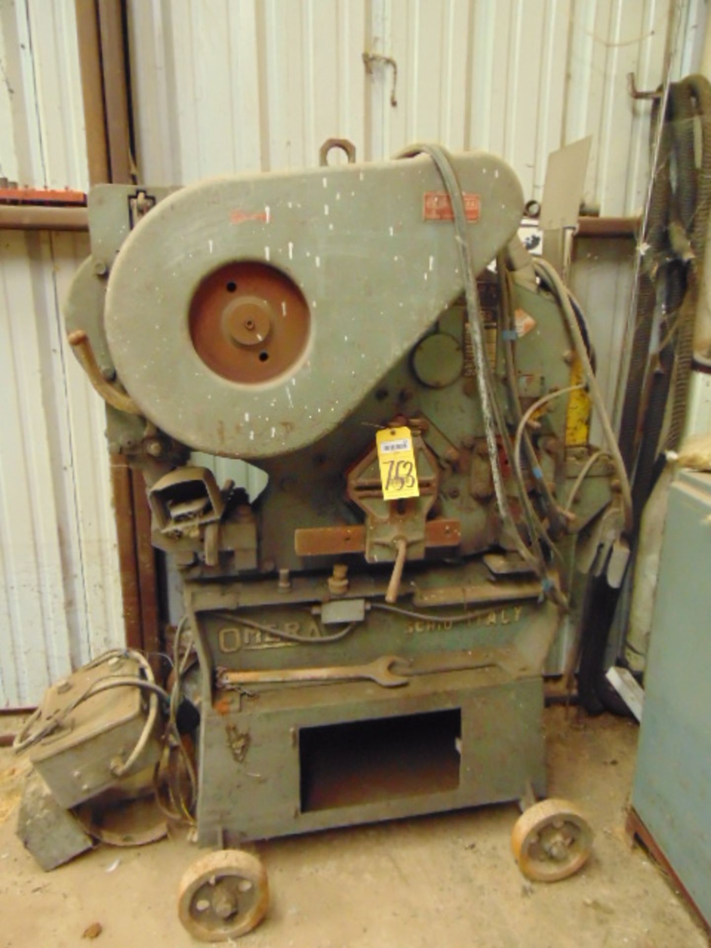 IRONWORKER, OMERA MULTIMATIC 13, S/N 665553 (Located at: Gearn, 3375 US-60, Hereford, TX 79045)
