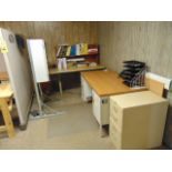 LOT OF OFFICE FURNITURE (on one room)