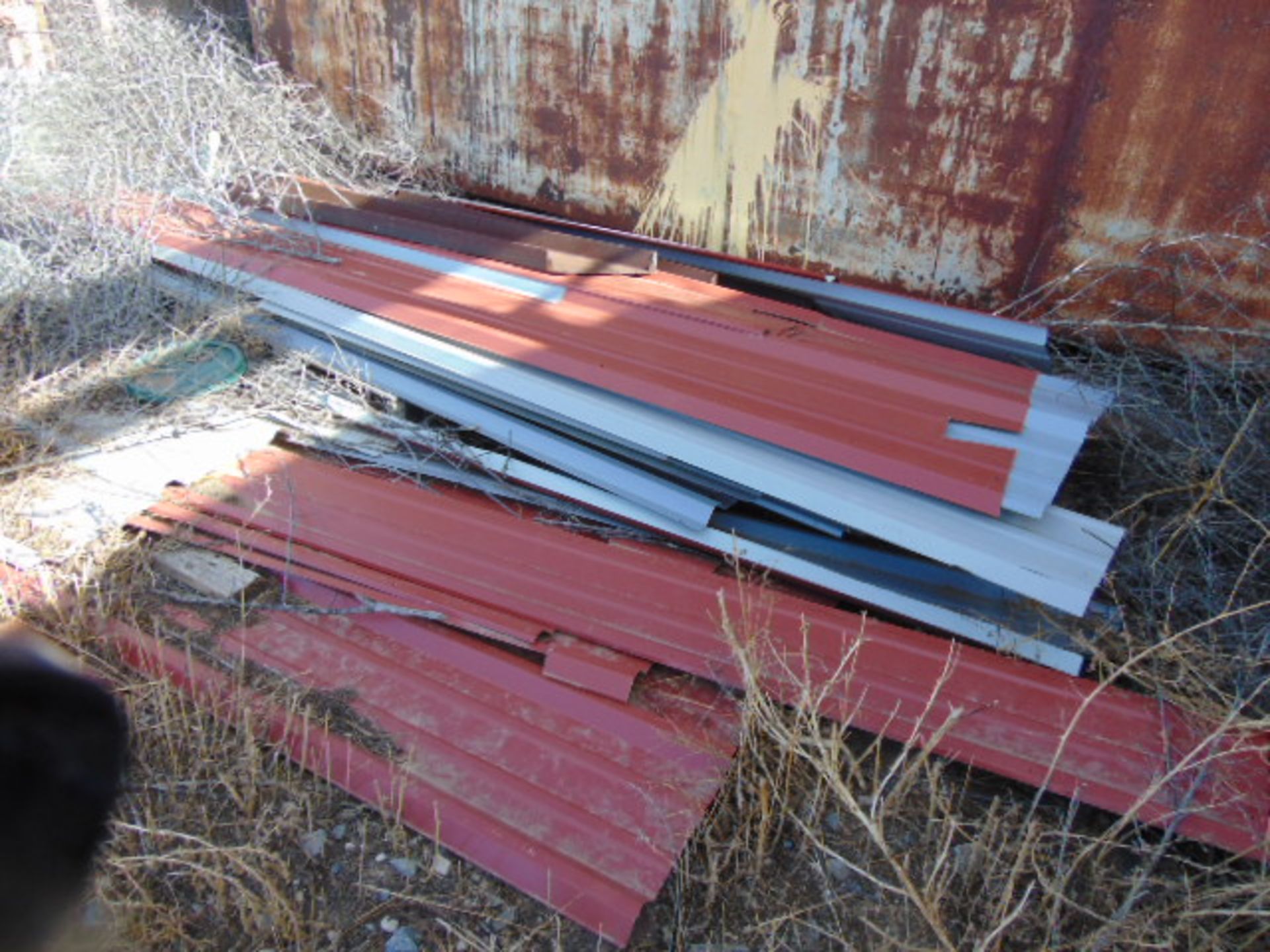 LOT CONSISTING OF: assorted steel, storage trailers & misc. machine parts (in yard) (Located at: - Image 16 of 40