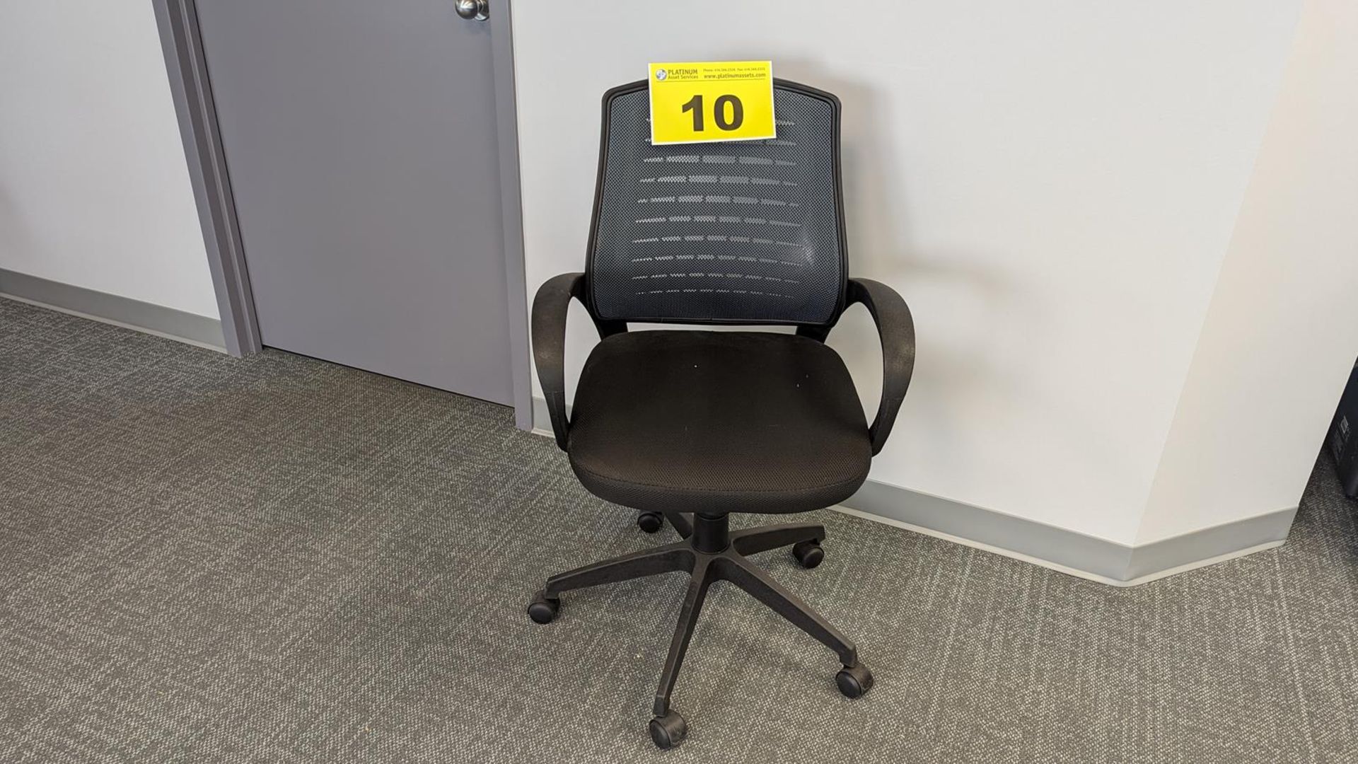 GLOBAL, BLACK, FABRIC DESK CHAIR ON CASTERS