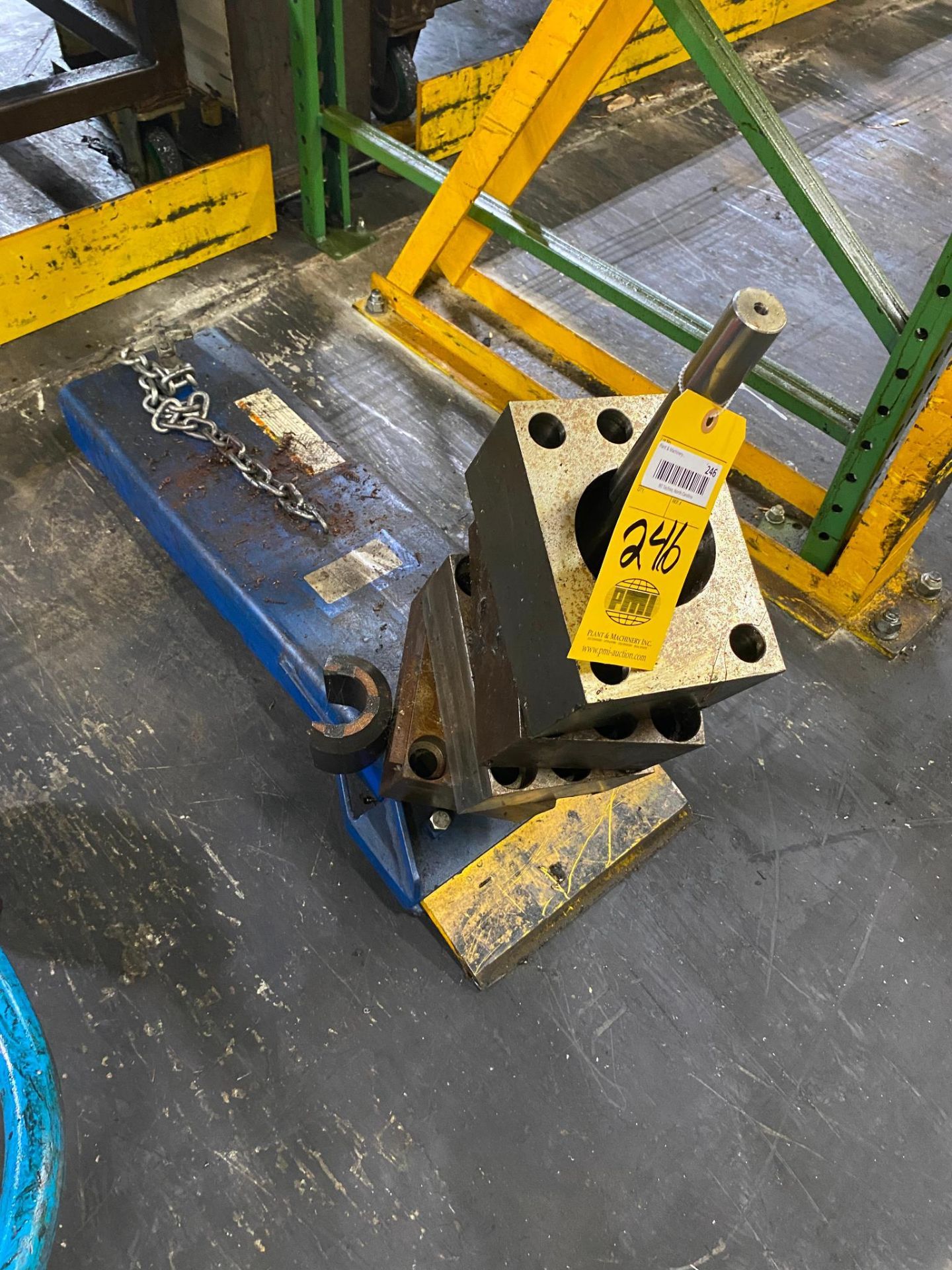 FORKLIFT ATTACHMENT FLOOR SCRAPER