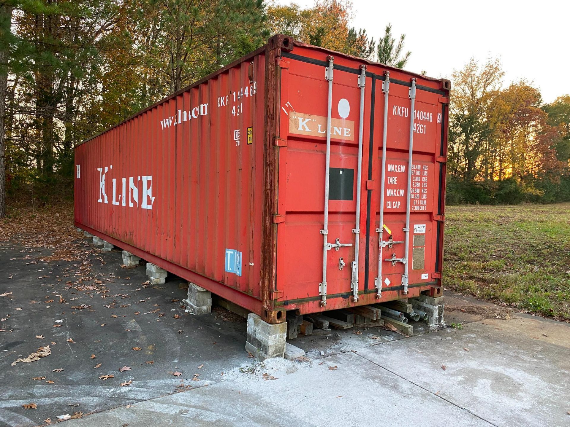 CONTAINER, 8' x 8' x 40'