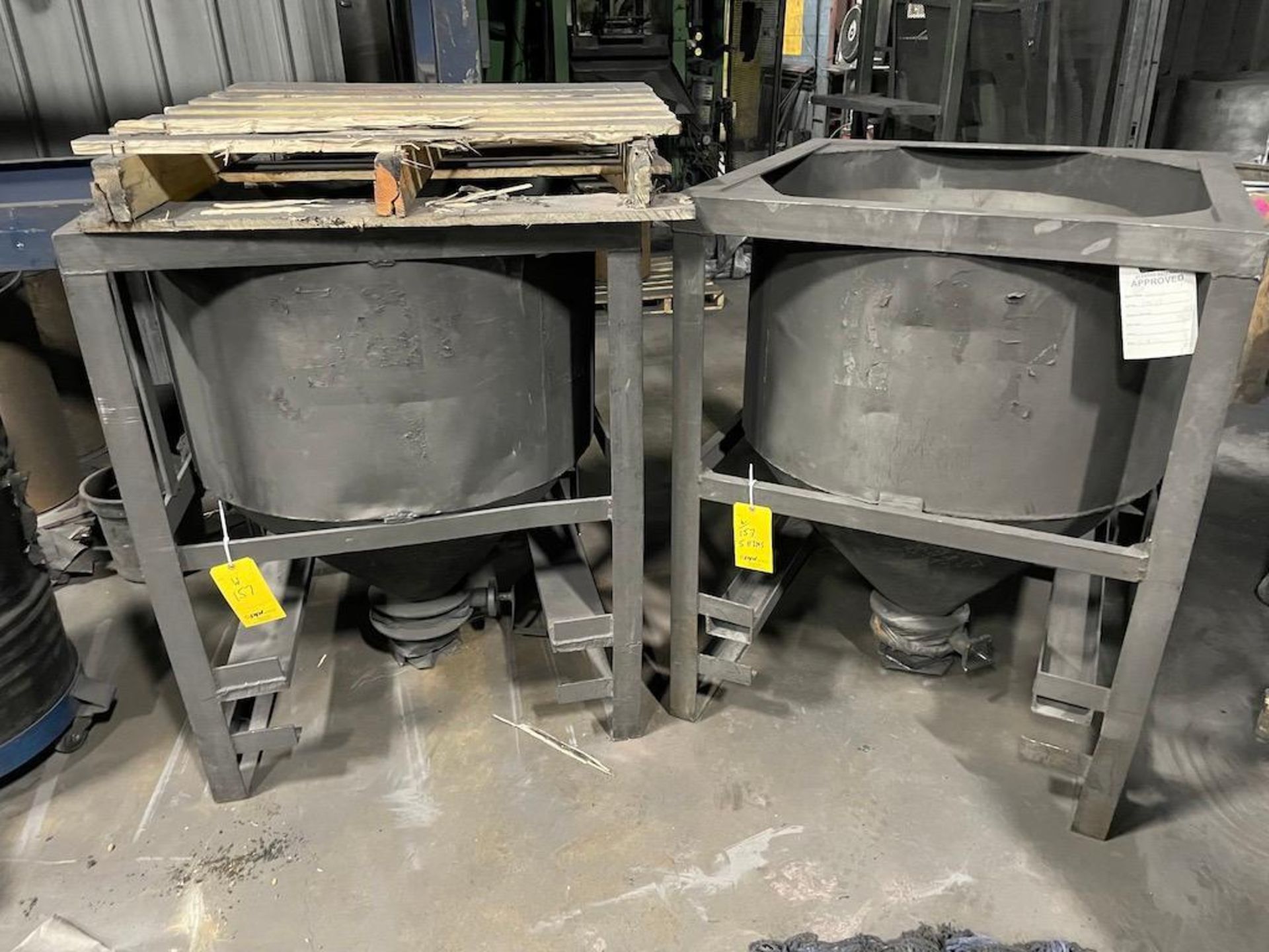 LOT: (5) Stainless Steel Tote Bins w/Cone Bottom, Butterfly Valve, Steel Frame Structure Approx. 36" - Image 3 of 4