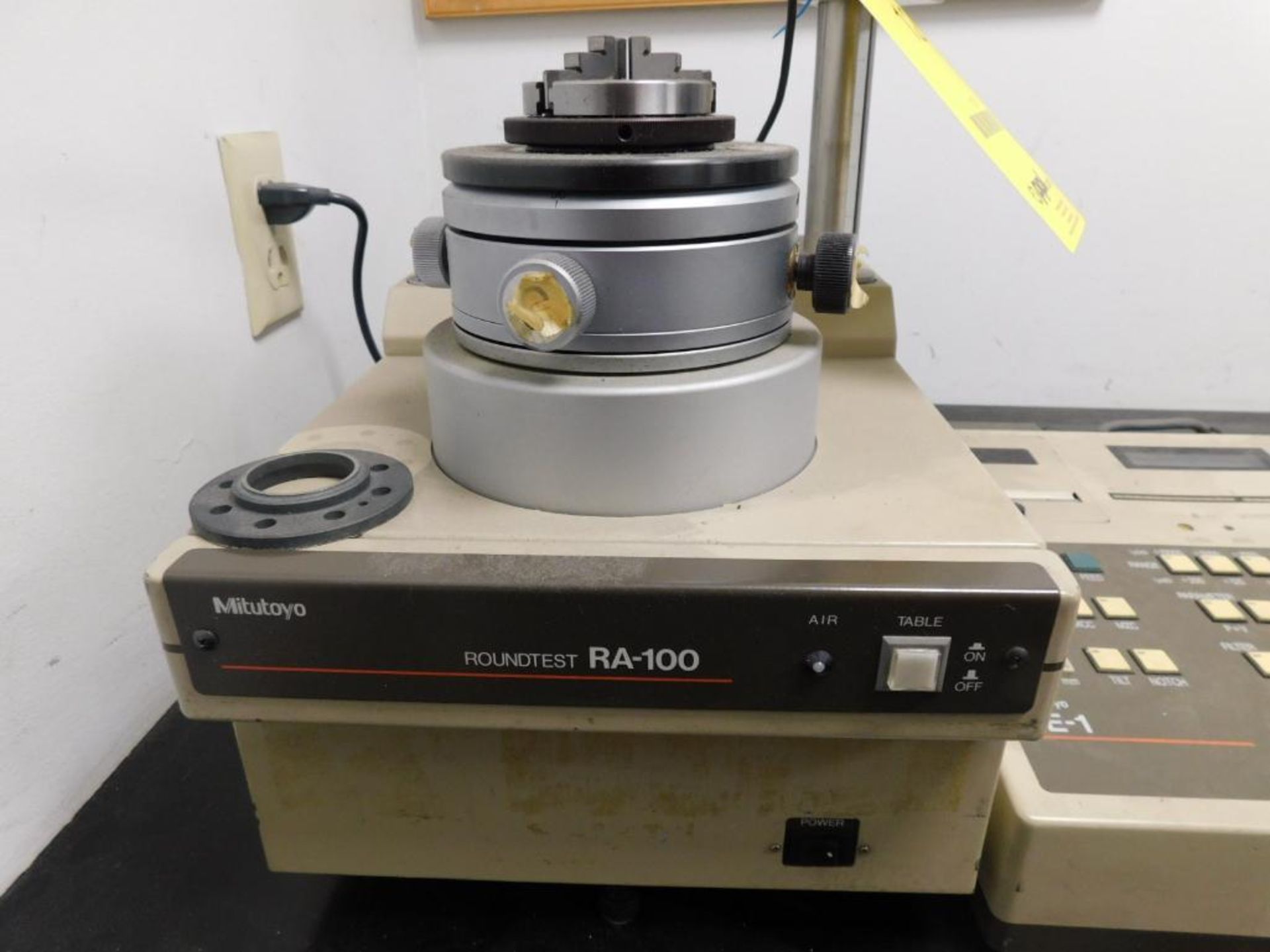 Mitutoyo Roundtest RA-100 Tester w/RE-1 Control - Image 3 of 5