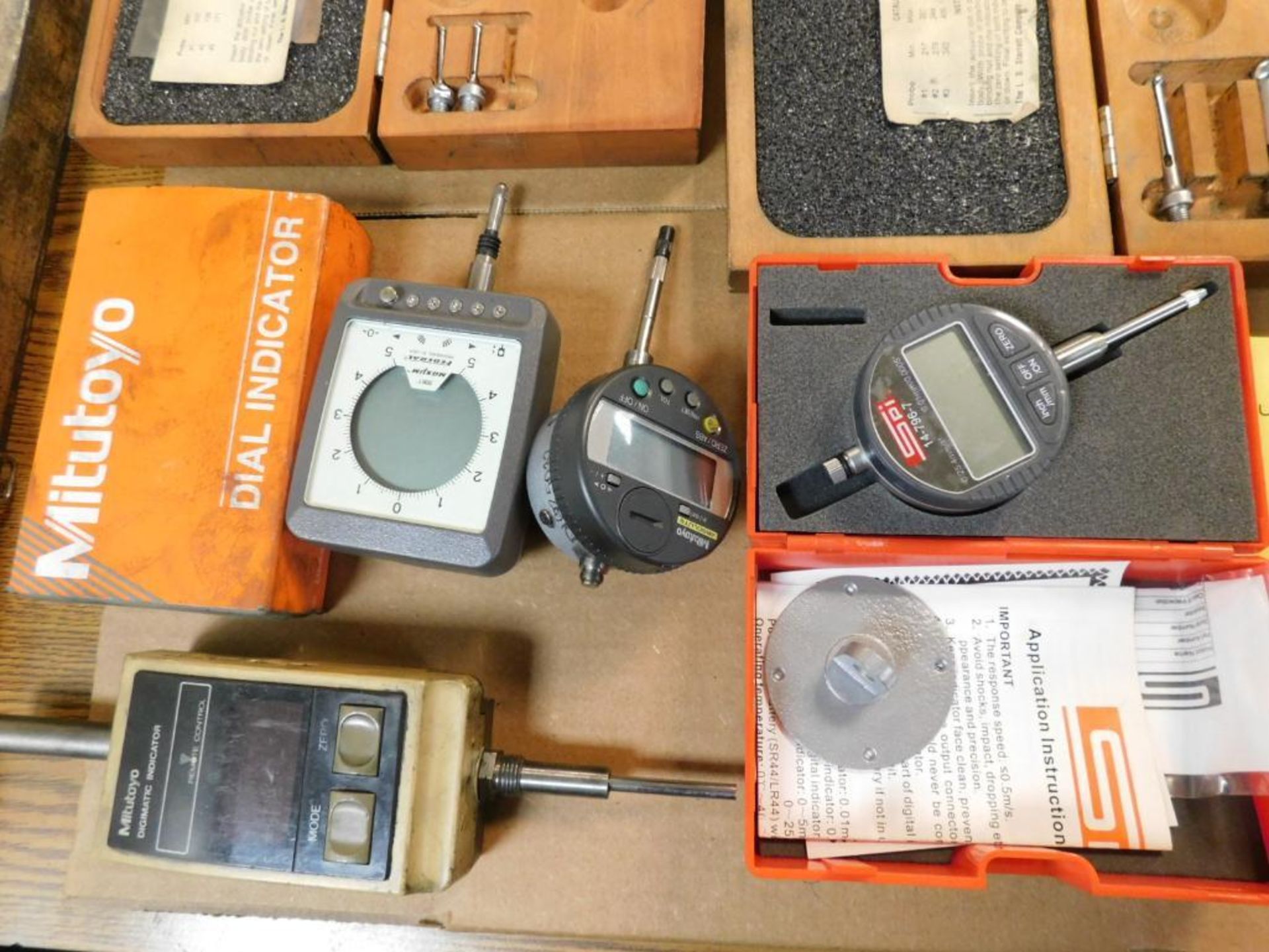 LOT: Assorted Digital Indicators and Bore Gauges - Image 2 of 4