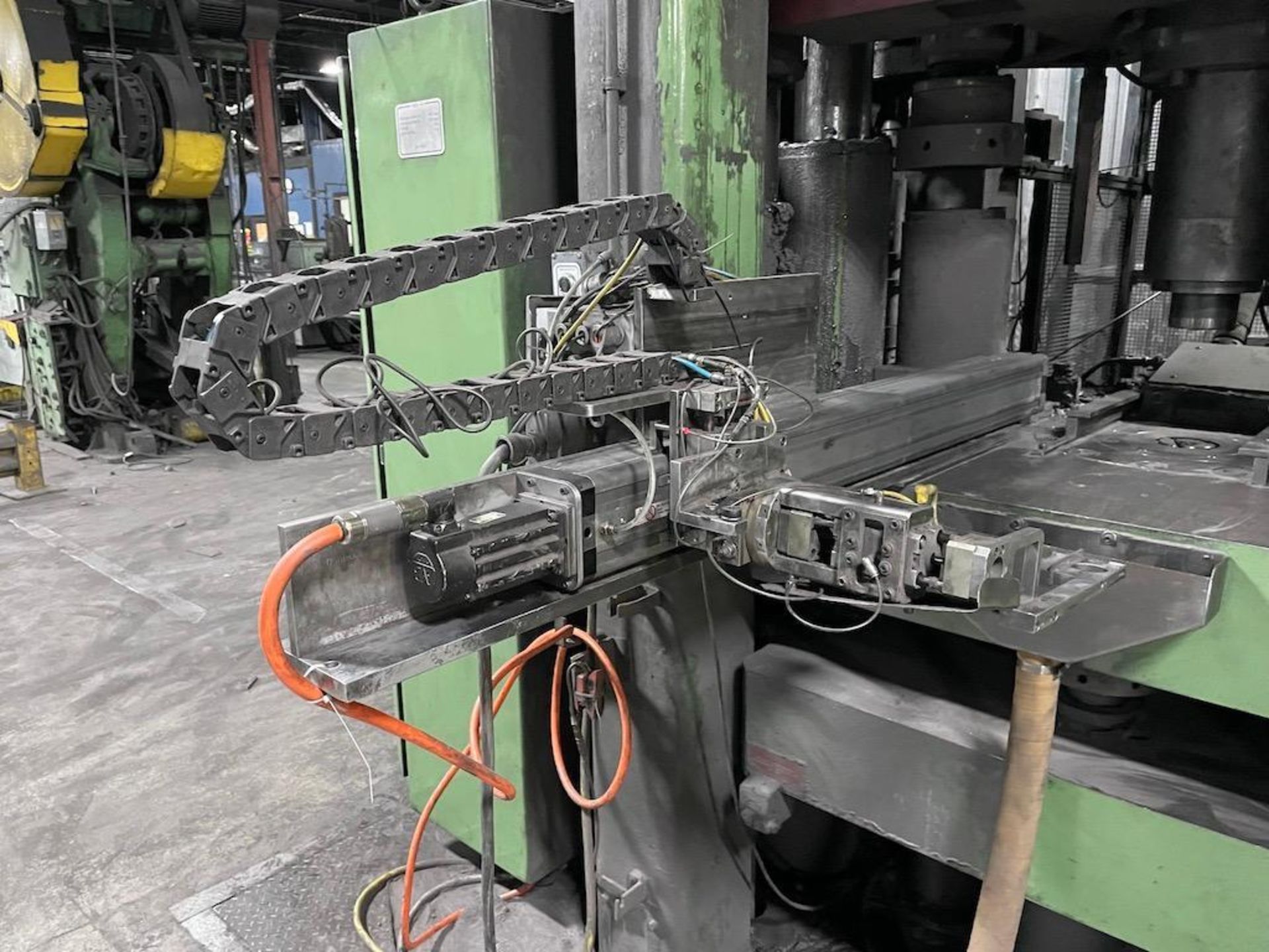 Cincinnati / Elmco 400 Ton Compacting Press, Model 400 El- 4.5, Using 500 Ton Components, 2 Platen L - Image 10 of 26