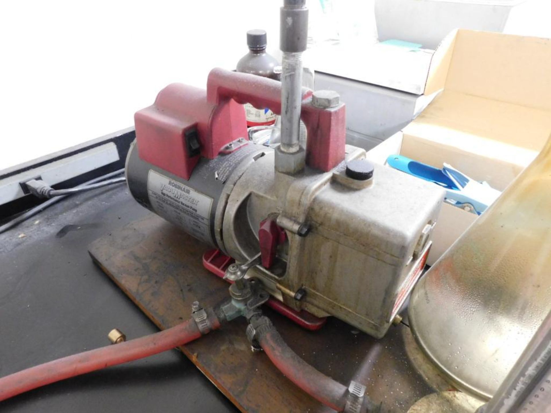 Robinair Lab Vacuum Pump, Model 15434, 1/3 HP 4CFM, S/N 3761 - Image 3 of 7