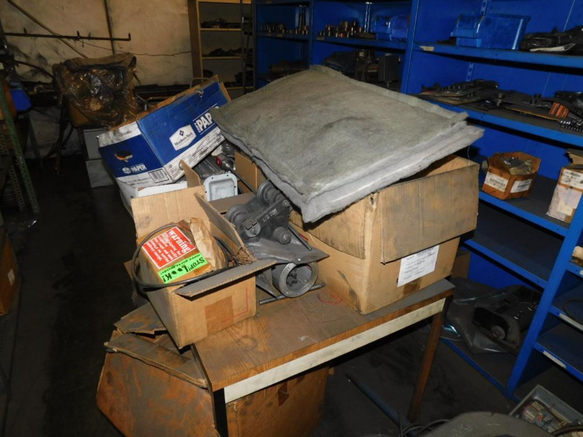 LOT: Contents of Upstairs Parts Department: Large Quantity Machine Parts, Electronics, Hardware, Bui - Image 25 of 33