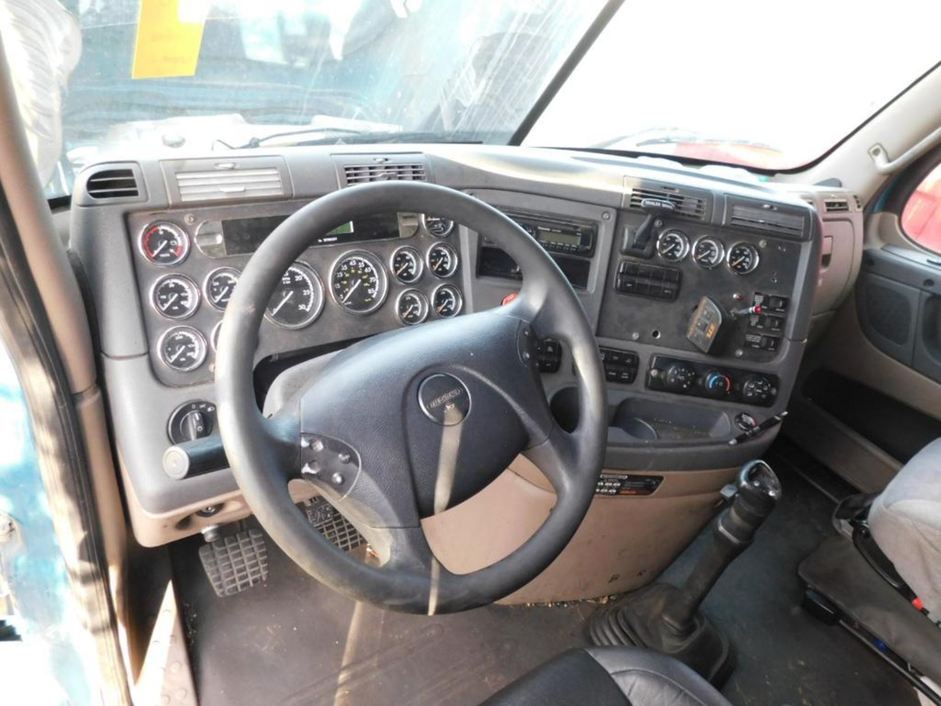 2013 Freightliner Cascadia 125 Truck Tractor, Turbo Diesel, VIN 1FUJGLDR7CSBH7719, 316,052 Miles Ind - Image 13 of 23