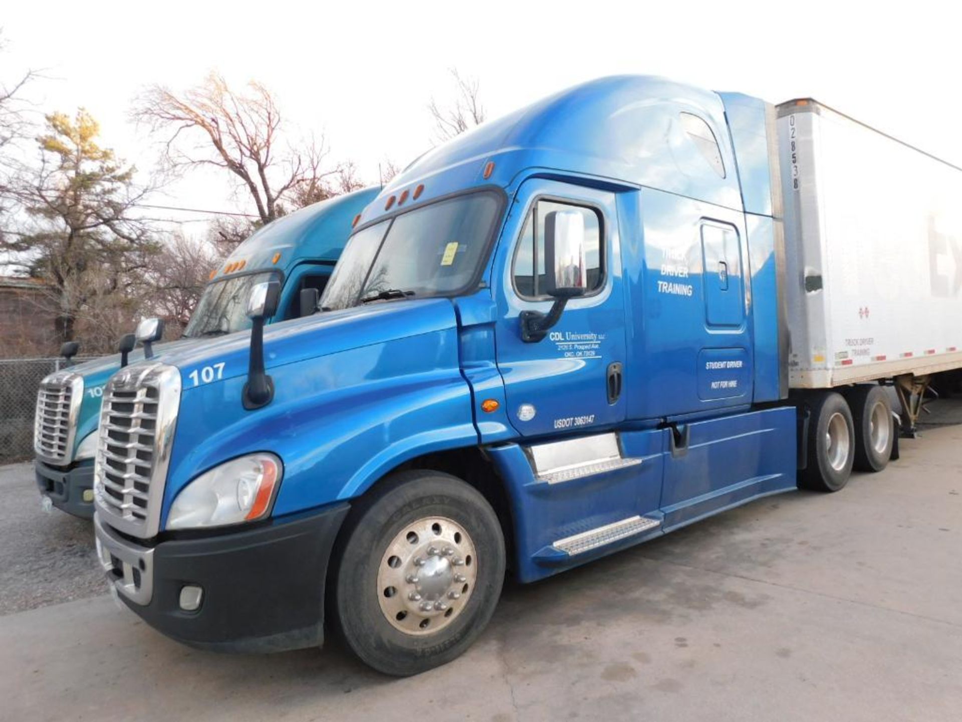 2015 Freightliner Cascadia 125 Truck Tractor, Turbo Diesel, VIN 3AKJGLD6XFSFX5228, 917,890 Miles Ind