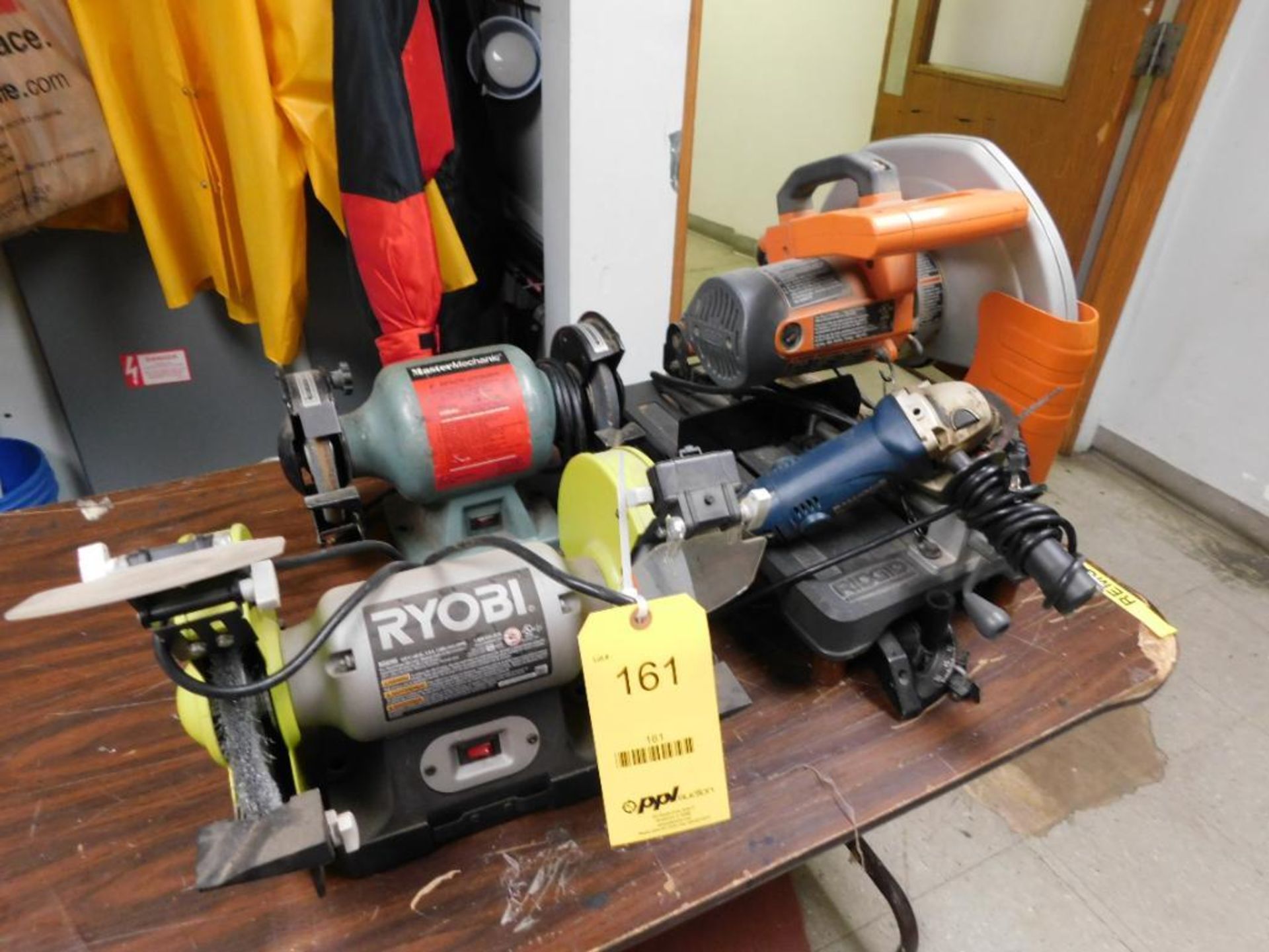 LOT: (1) Ridgid 14" Cut Off Saw, (1) Ryobi Grinder, (2) Bench Top Double End Grinder