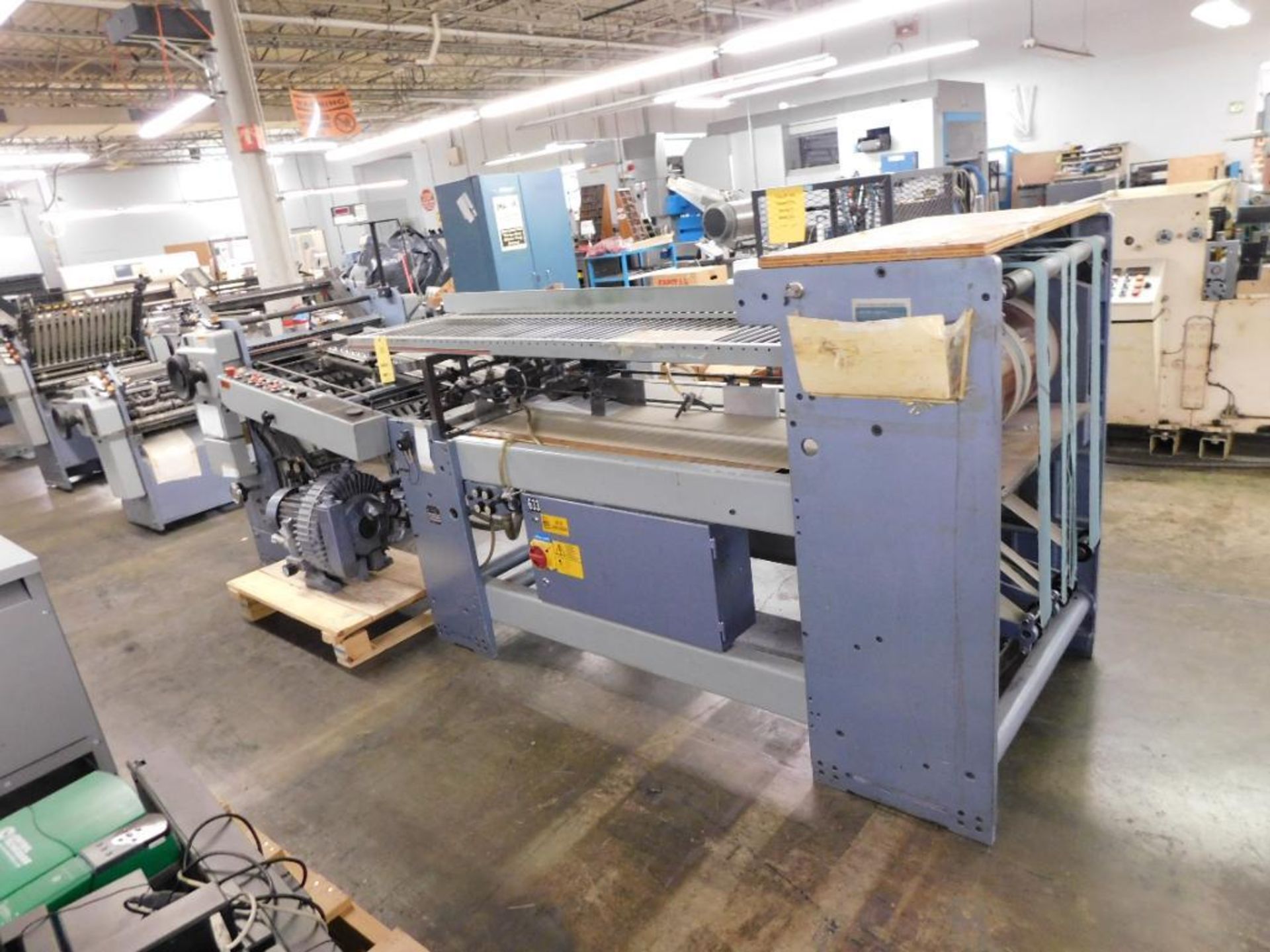 Stahl TF66/44-RF 26" Continuous Feed Folder, S/N 36661-152128 w/(8) Page & (16) Page Attachments & M