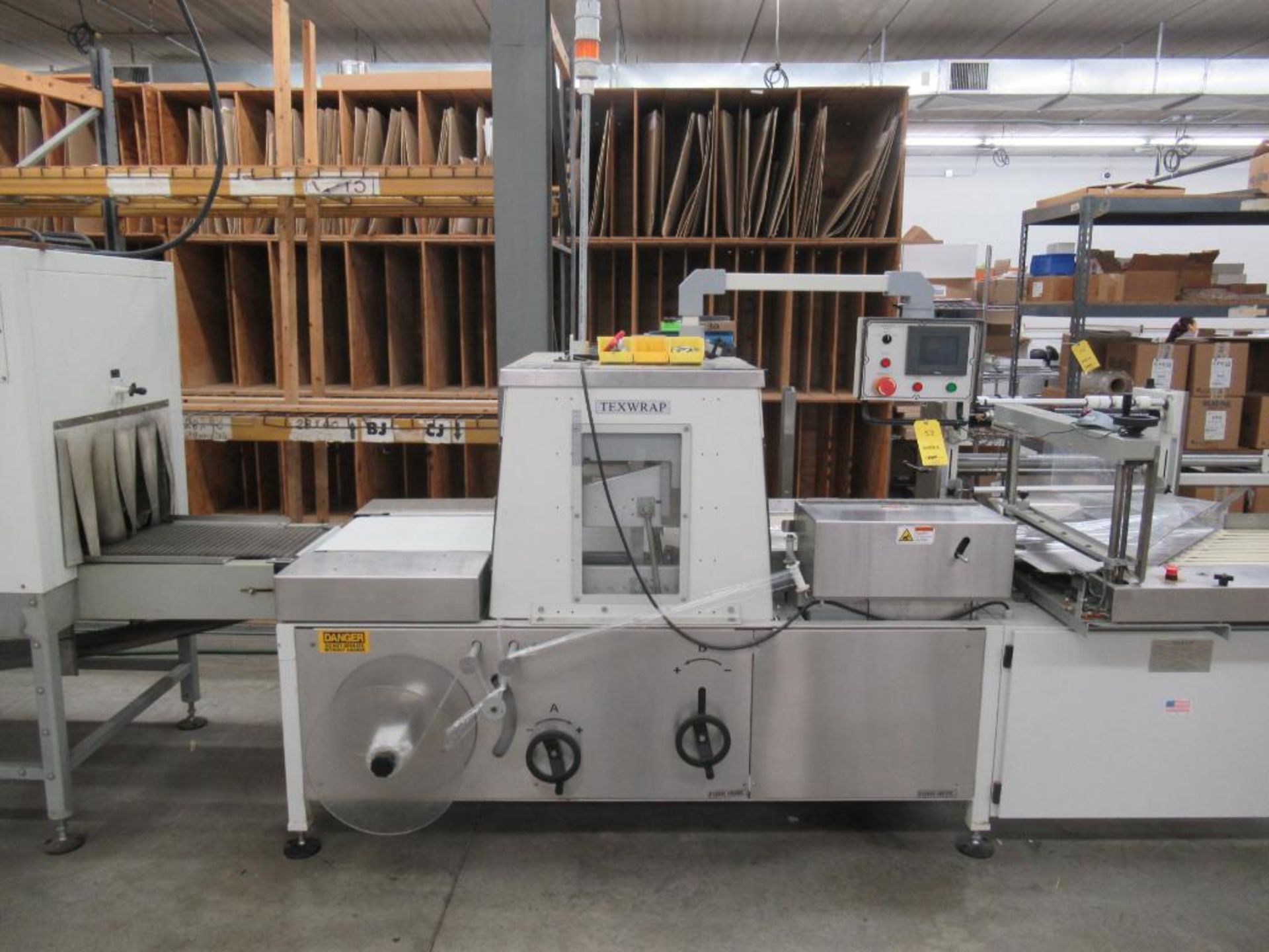 Line: 2005 Texwrap Automatic Side Seal THFC10 Shrink Wrapper w/Lugged Infeed Conveyor-Texwrap T1233- - Image 7 of 12