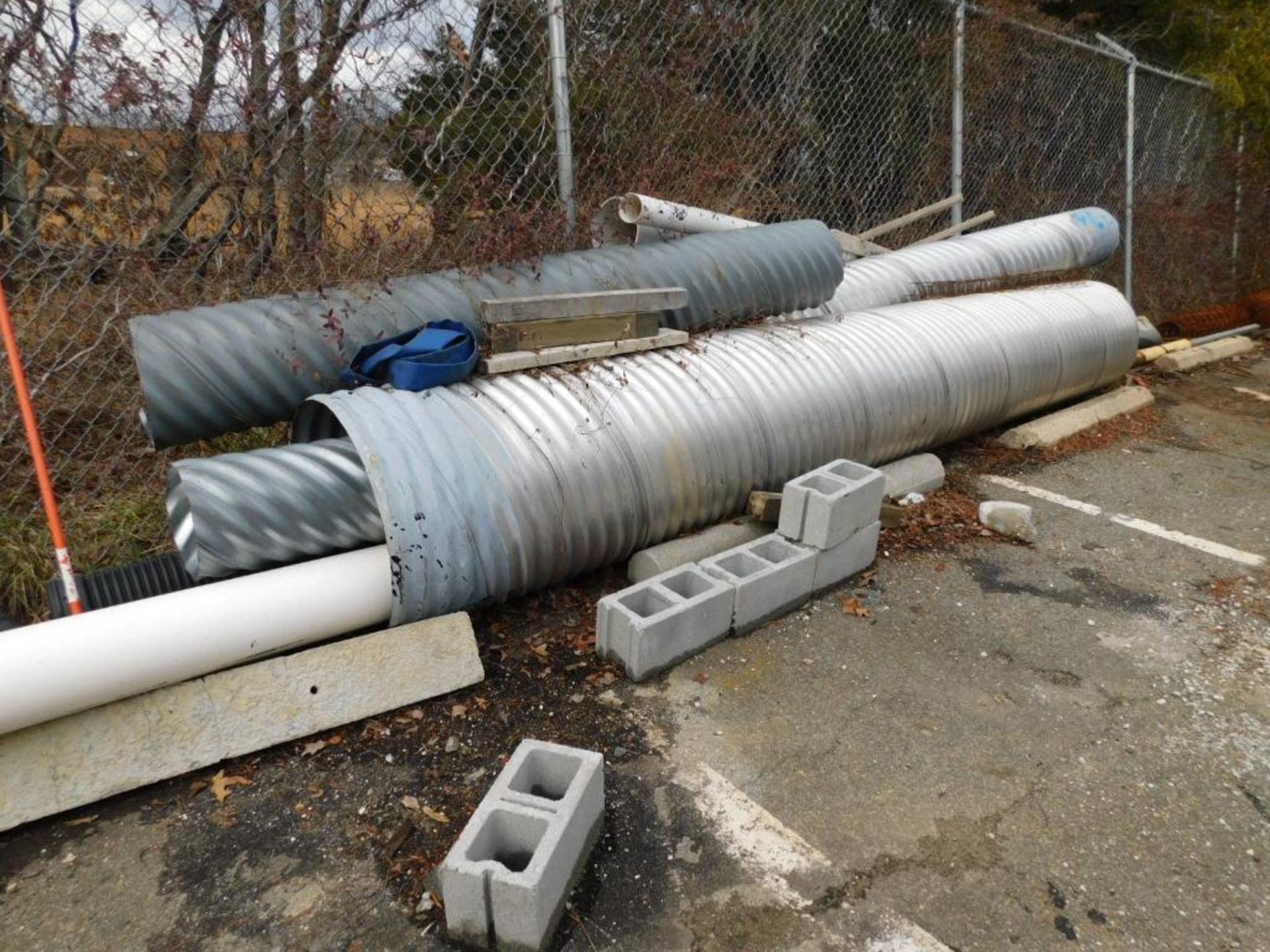 LOT: Contents of Outside Cage: (1) Section of Teardrop Pallet Racking, Assorted Wood, Metal Tubes, C - Image 12 of 17