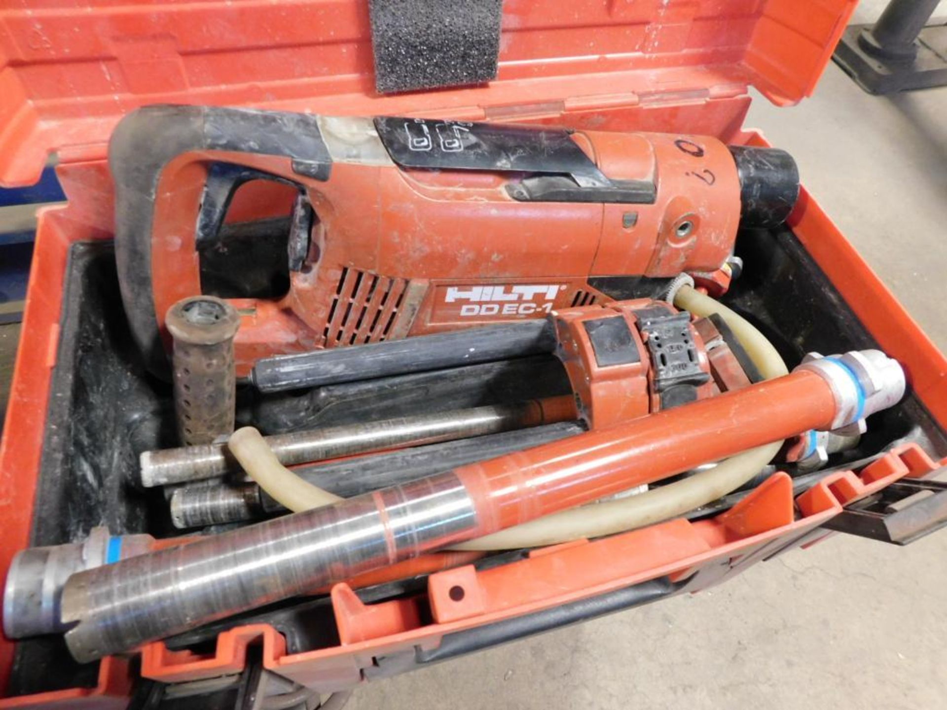 Hilti Coring System, Hilti DD-EC-1 Coring Drill, DD-REC1 Water Recycling Unit, Coring Bits - Image 4 of 7