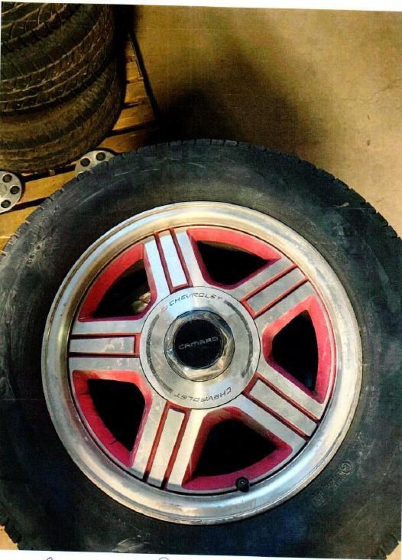 LOT: Complete Set (4) Camaro Rims & Tires