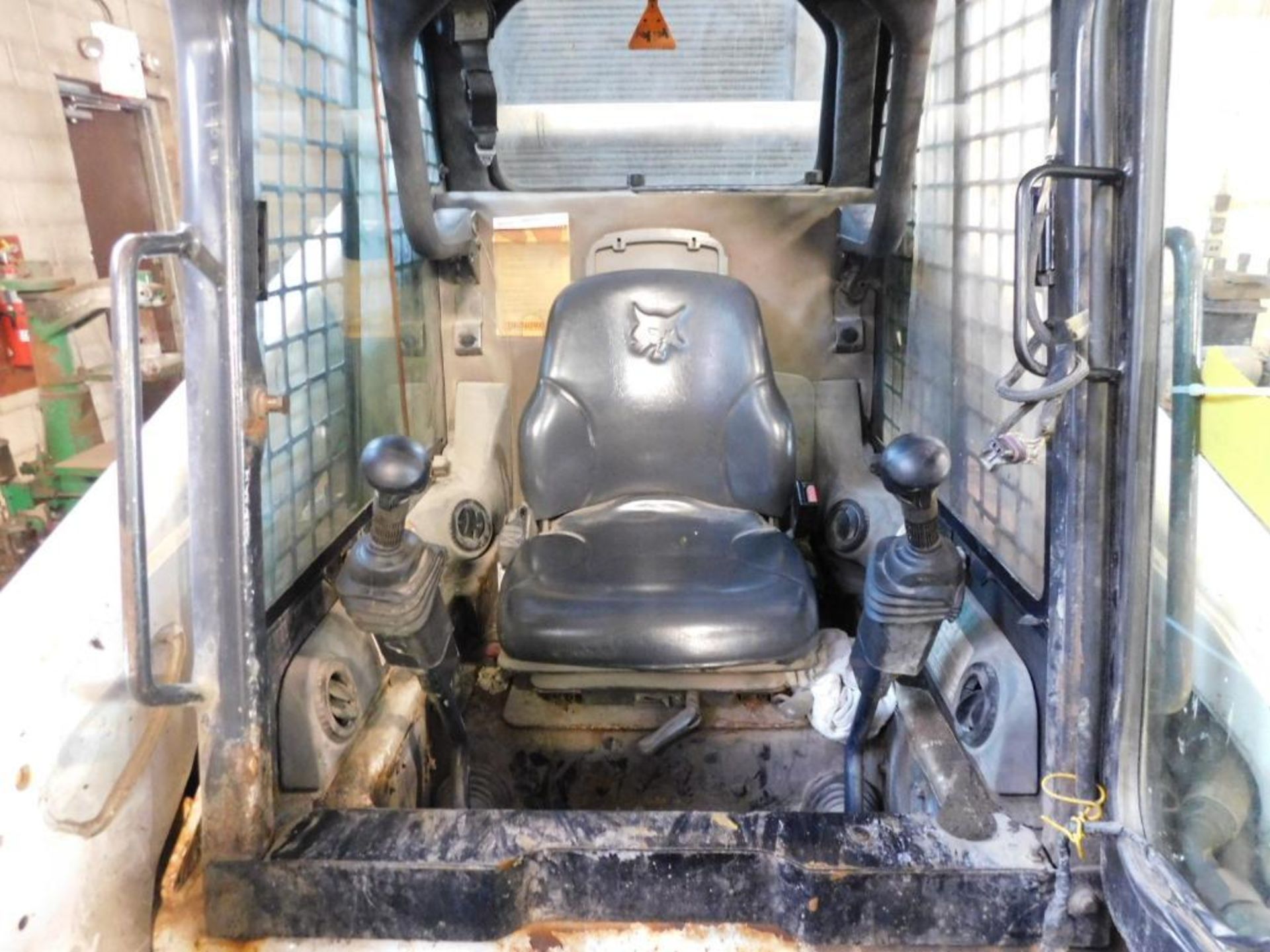 2002 Bobcat S300 Wheel Skid Steer, Enclosed Cab, AC/Heat, Foam Filled Tires, S/N 521513028, 2,461 In - Image 7 of 8
