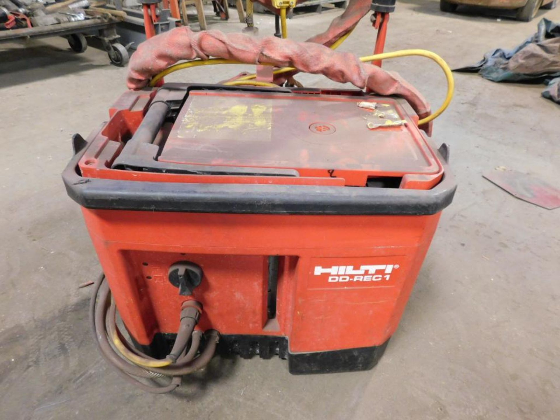 Hilti Coring System, Hilti DD-EC-1 Coring Drill, DD-REC1 Water Recycling Unit, Coring Bits - Image 5 of 7