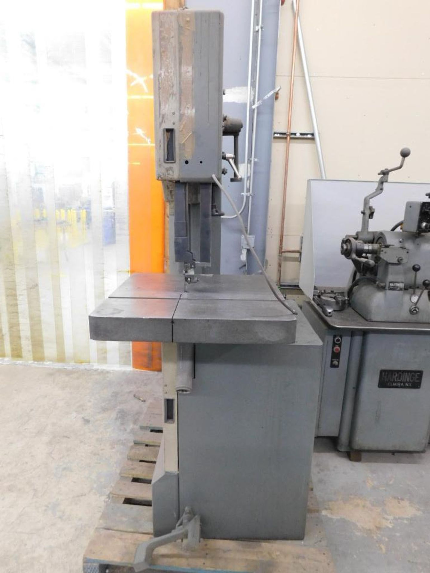 Rockwell Model 20 Vertical Band Saw, 20" Throat, S/N 28-3X5 1814373, 24" L x 24" W Tilt Table