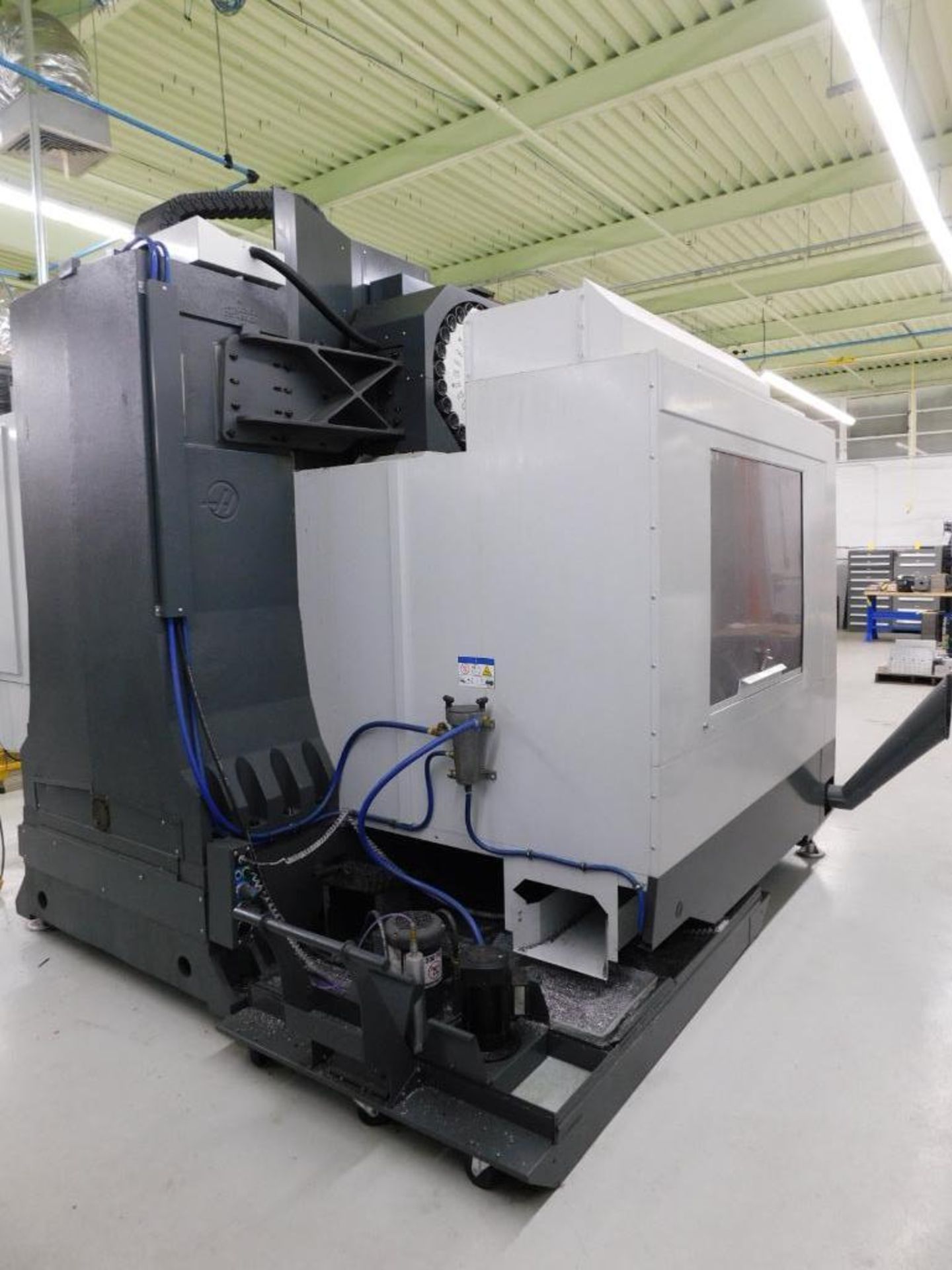 Haas VF-8/40 CNC Vertical Machining Center, Haas CNC Control w/Remote Pendant, Travels: X-64", Y-40" - Image 4 of 13