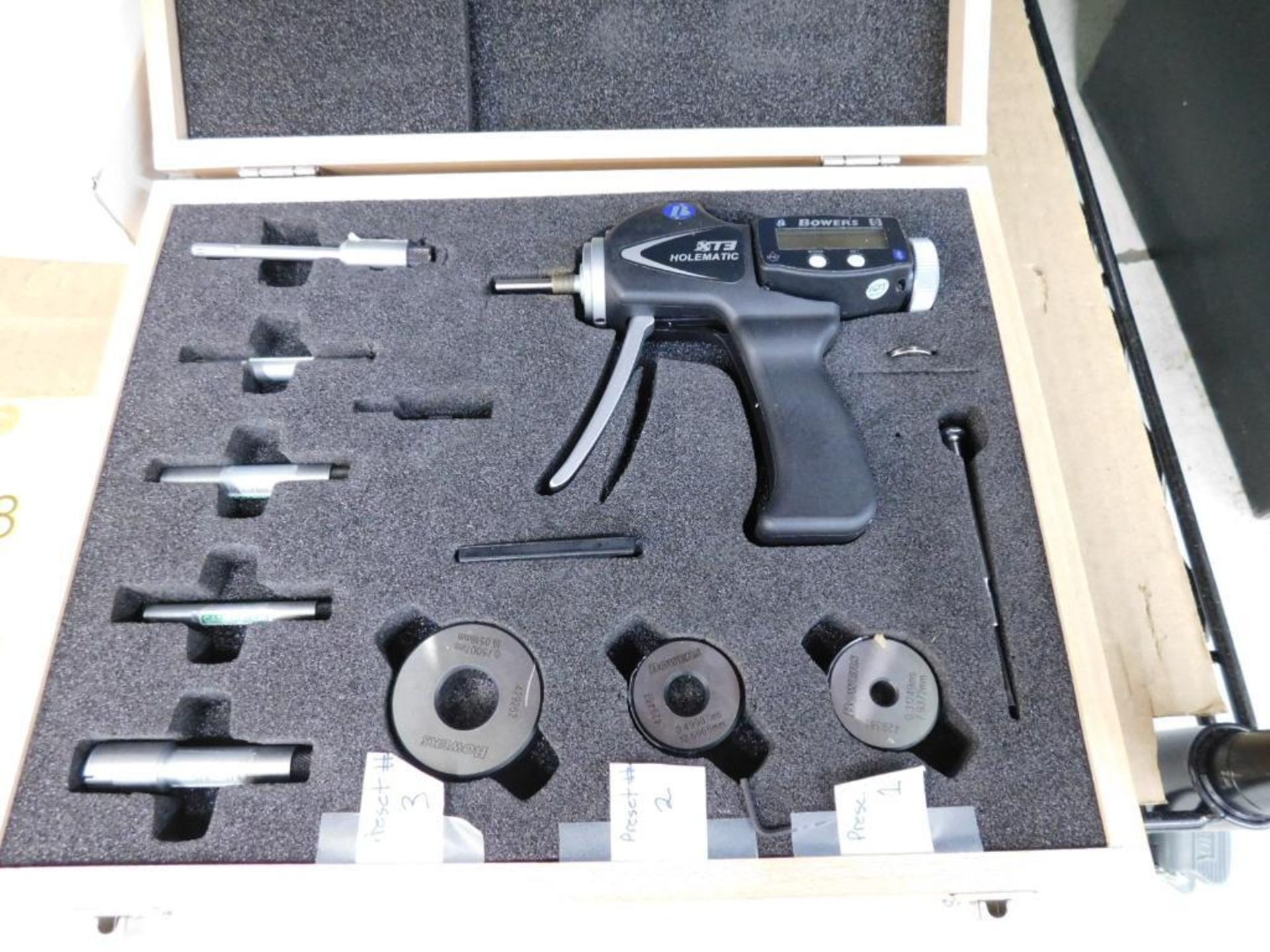 LOT: Assorted Digital ID Micrometers, Bowers XT3 Holematic Digital 3-Point ID Micrometer - Image 3 of 4