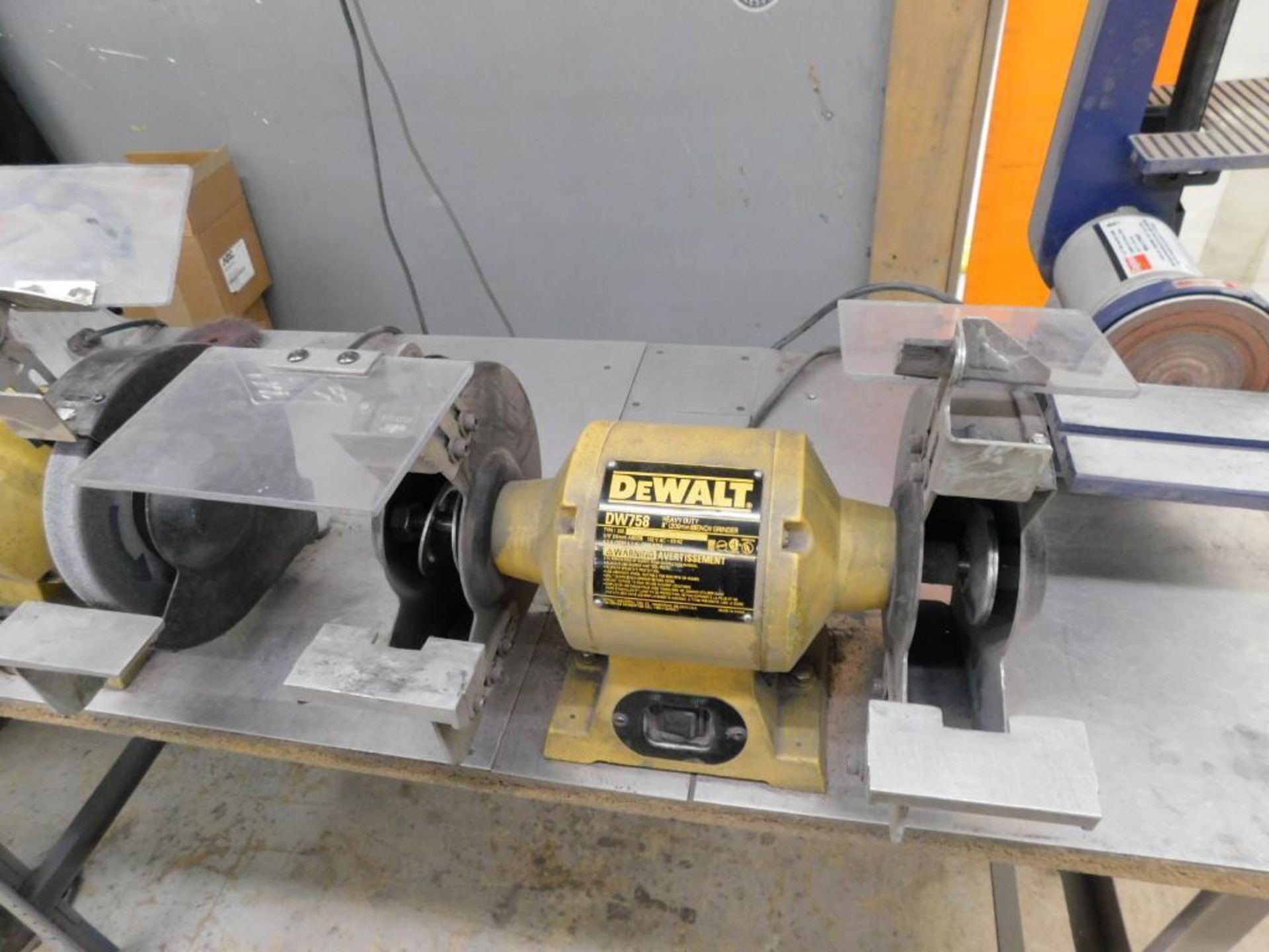 Dewalt 8" Double End Grinder - Image 2 of 3