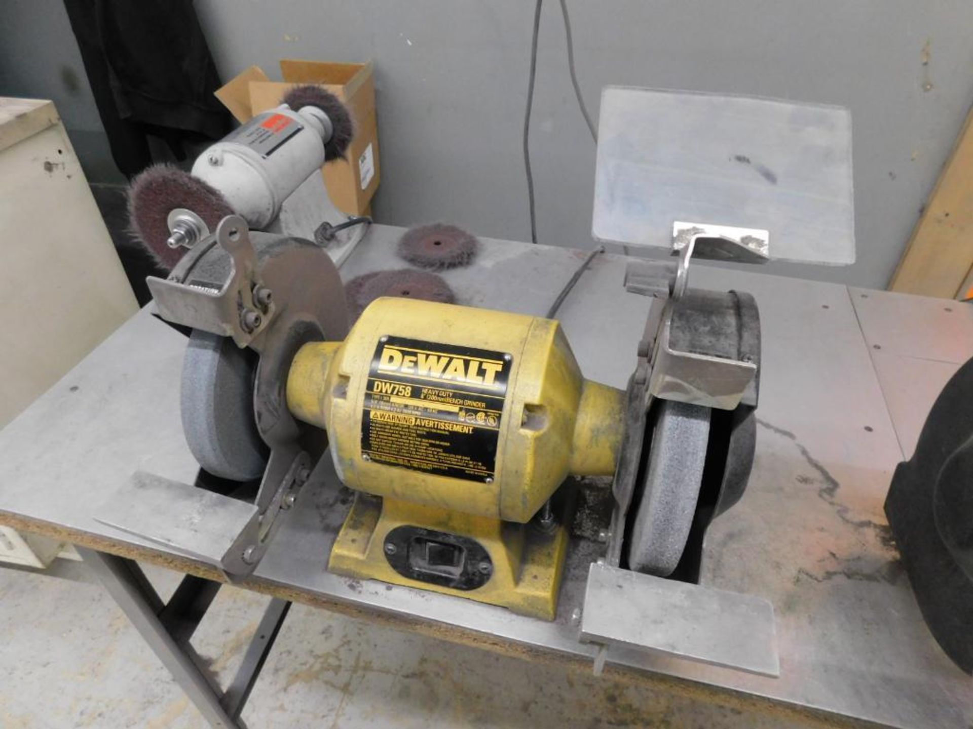 Dewalt 8" Double End Grinder - Image 2 of 3